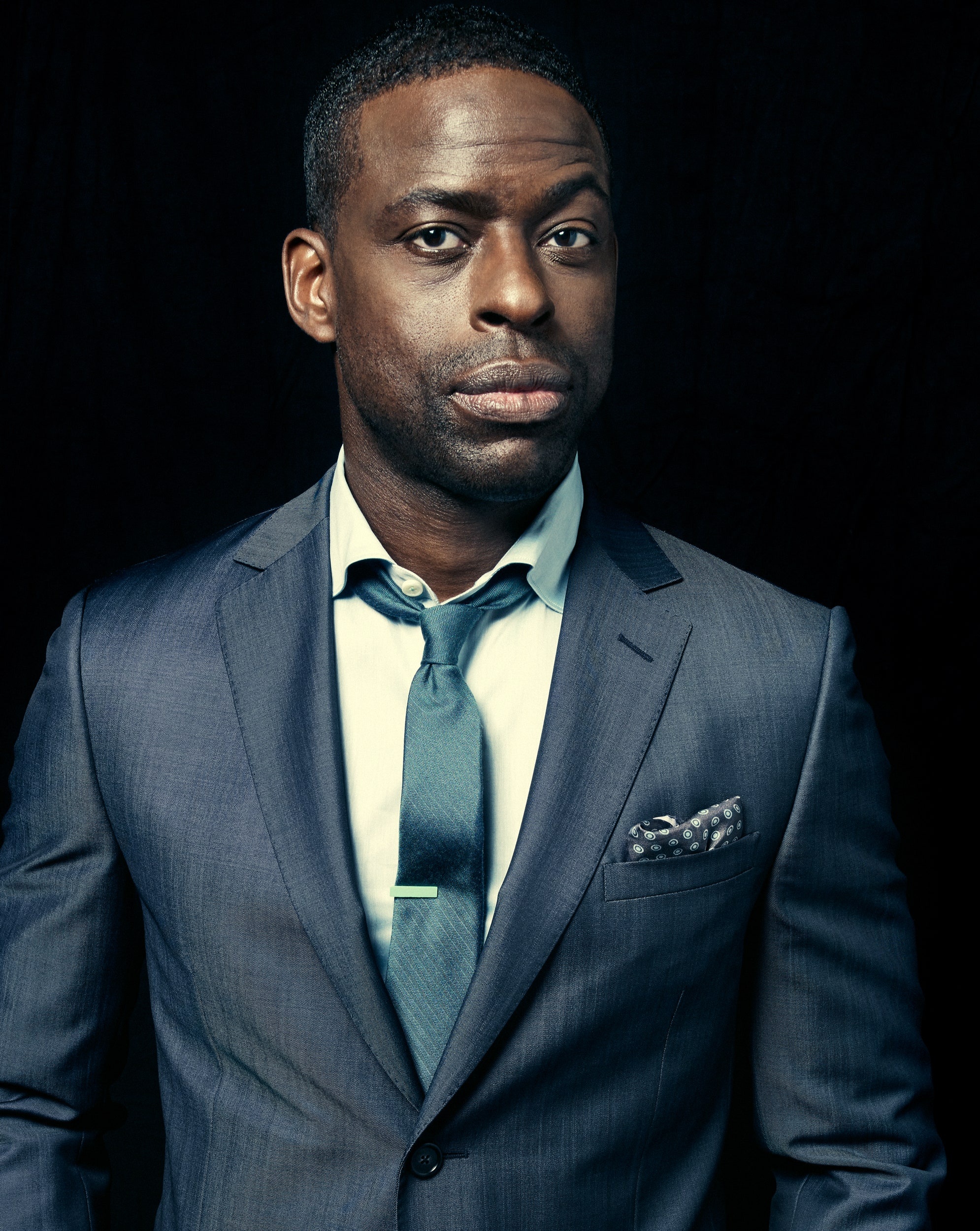 Sterling K. Brown's rise to fame, America's favorite actor, 1990x2500 HD Handy
