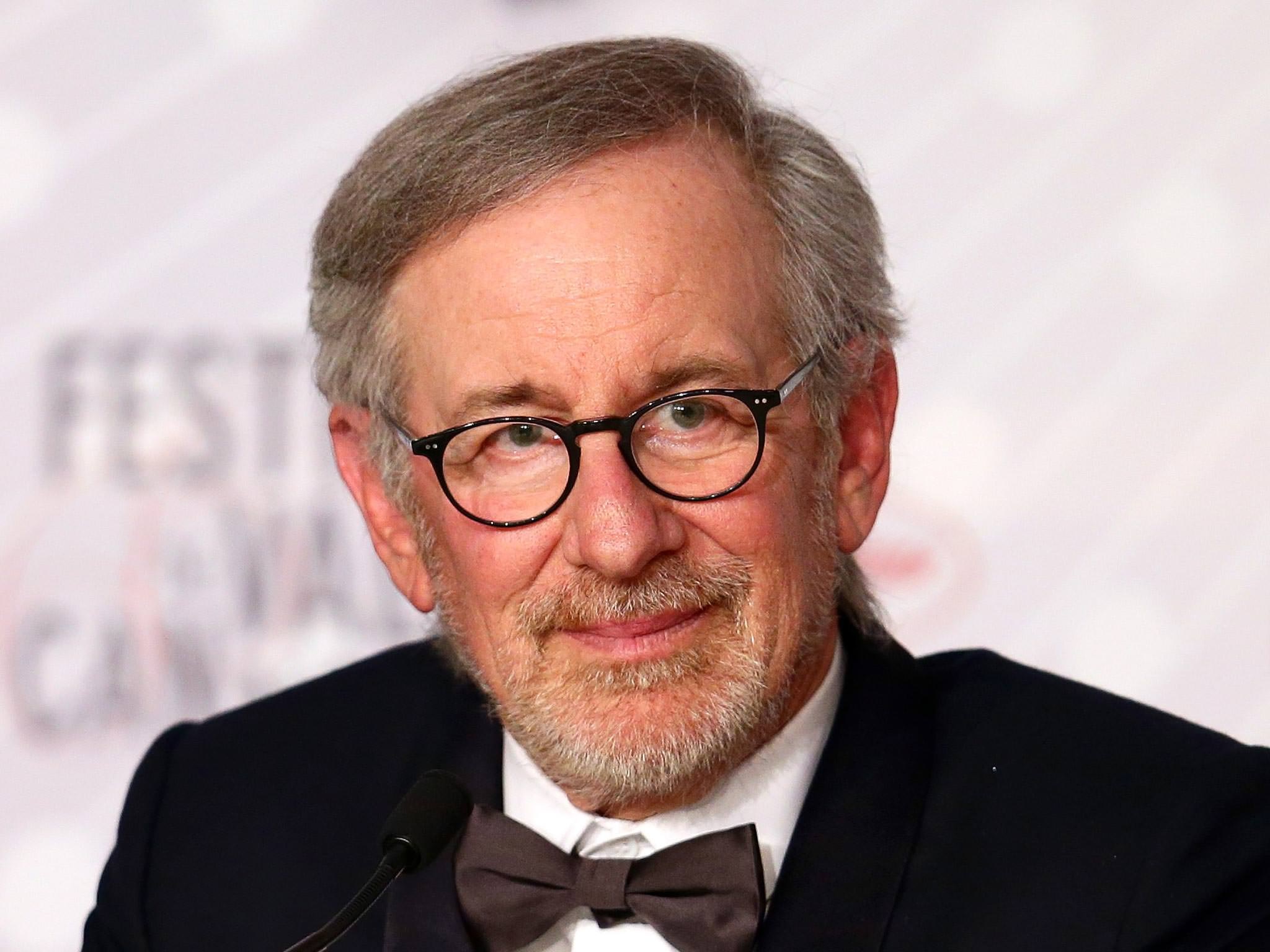Steven Spielberg, 4K Ultra HD, Background photos, Filmmaking, 2050x1540 HD Desktop