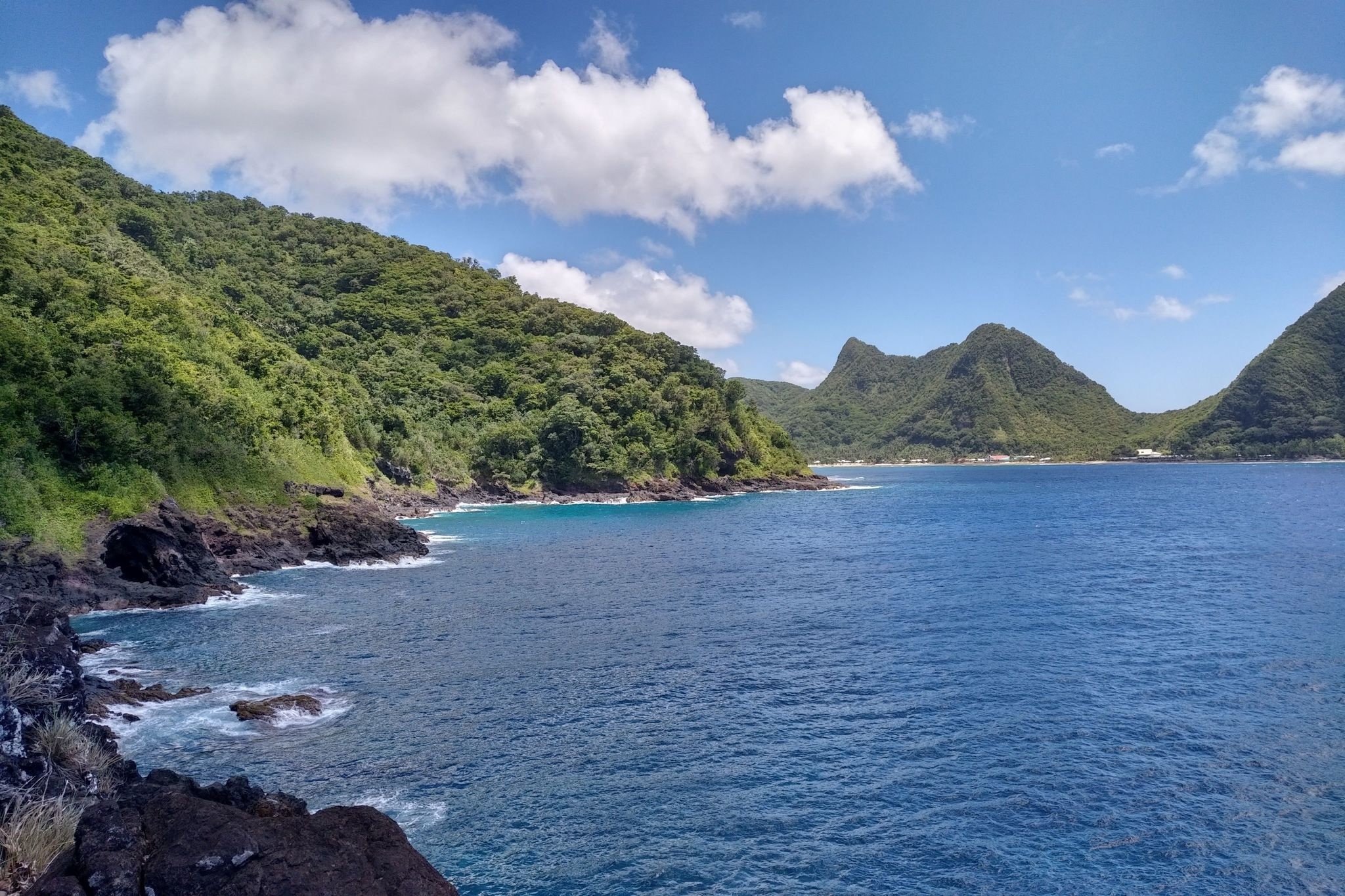 American Samoa Travels, Beach HD Wallpaper, Samantha Tremblay, Serene Views, 2050x1370 HD Desktop
