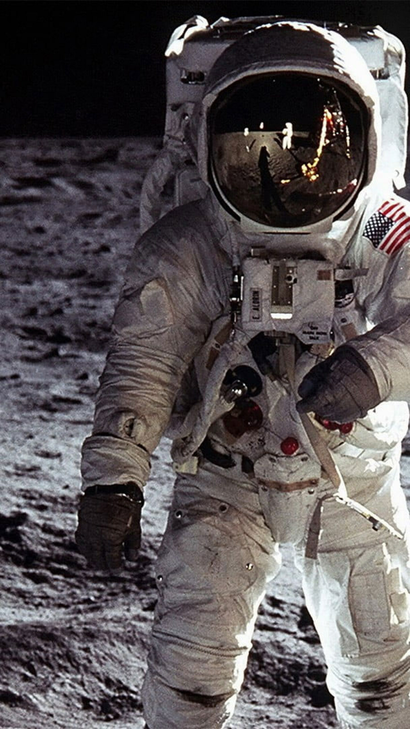 Neil Armstrong: The first human to walk on the moon during the NASA, Astronaut, Apollo, Space. 1440x2560 HD Wallpaper.