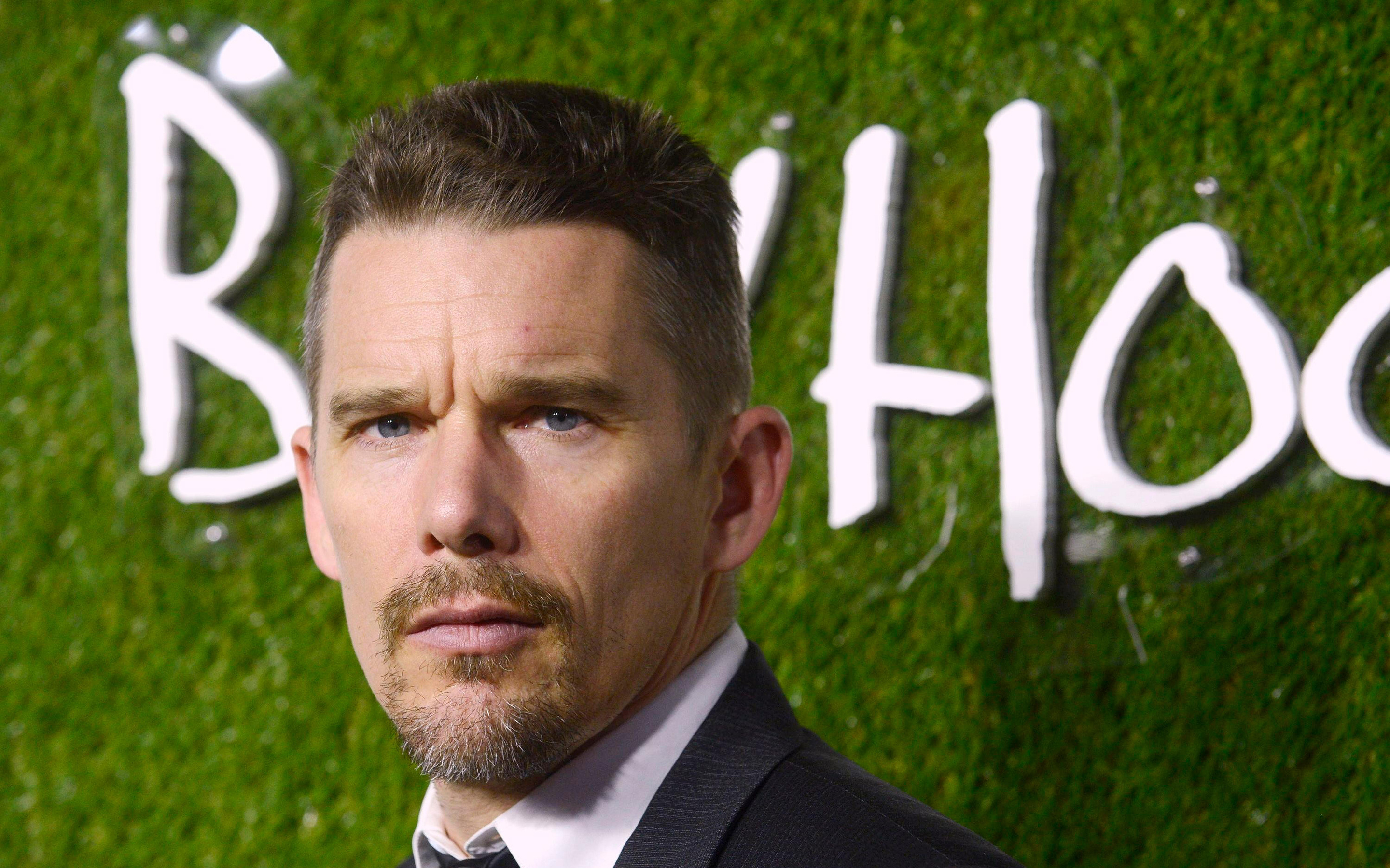 Ethan Hawke: American actor, screenwriter, and director, Nominated for the 'Academy Award'. 2880x1800 HD Wallpaper.