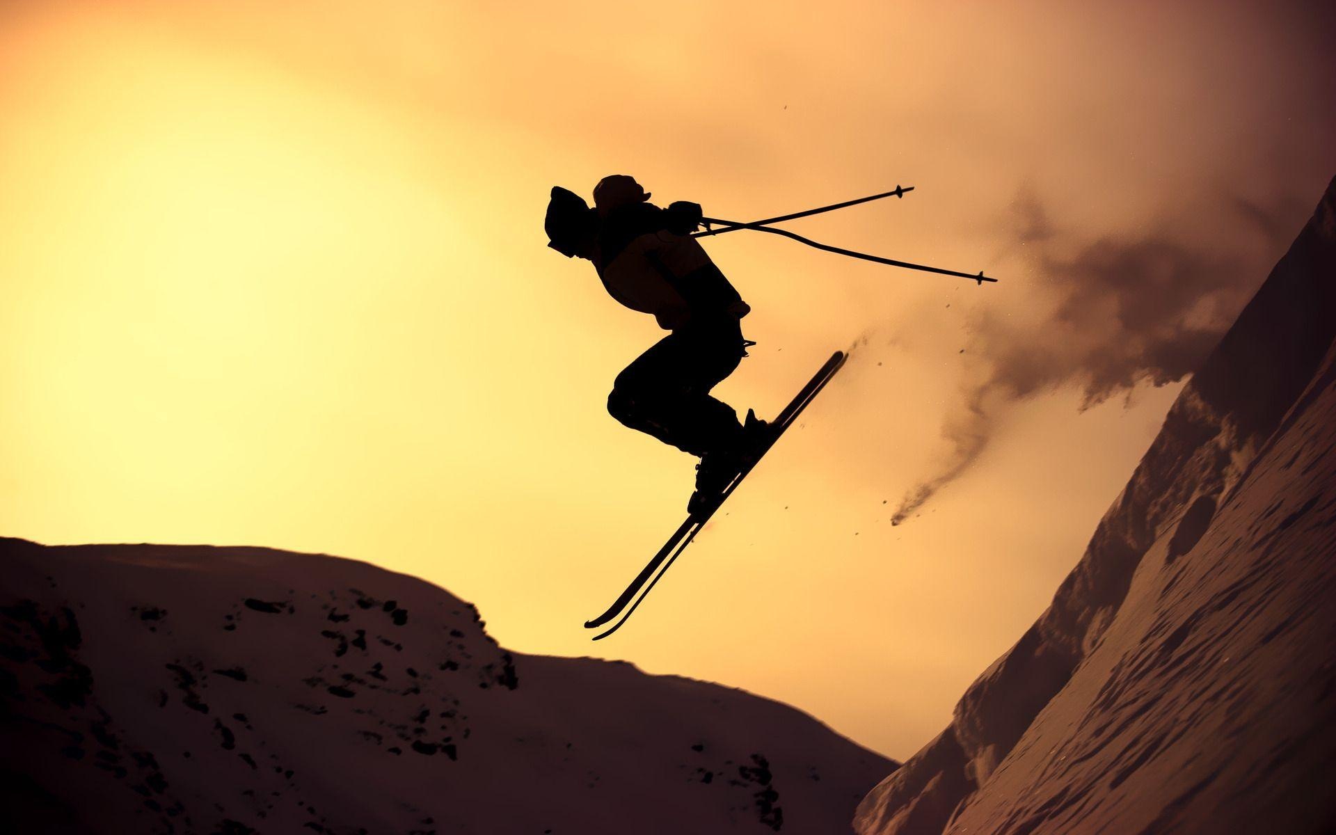 Skiing: Freestyle Skiing, Downhill, Winter sports, Ski jumping, Extreme sports. 1920x1200 HD Wallpaper.