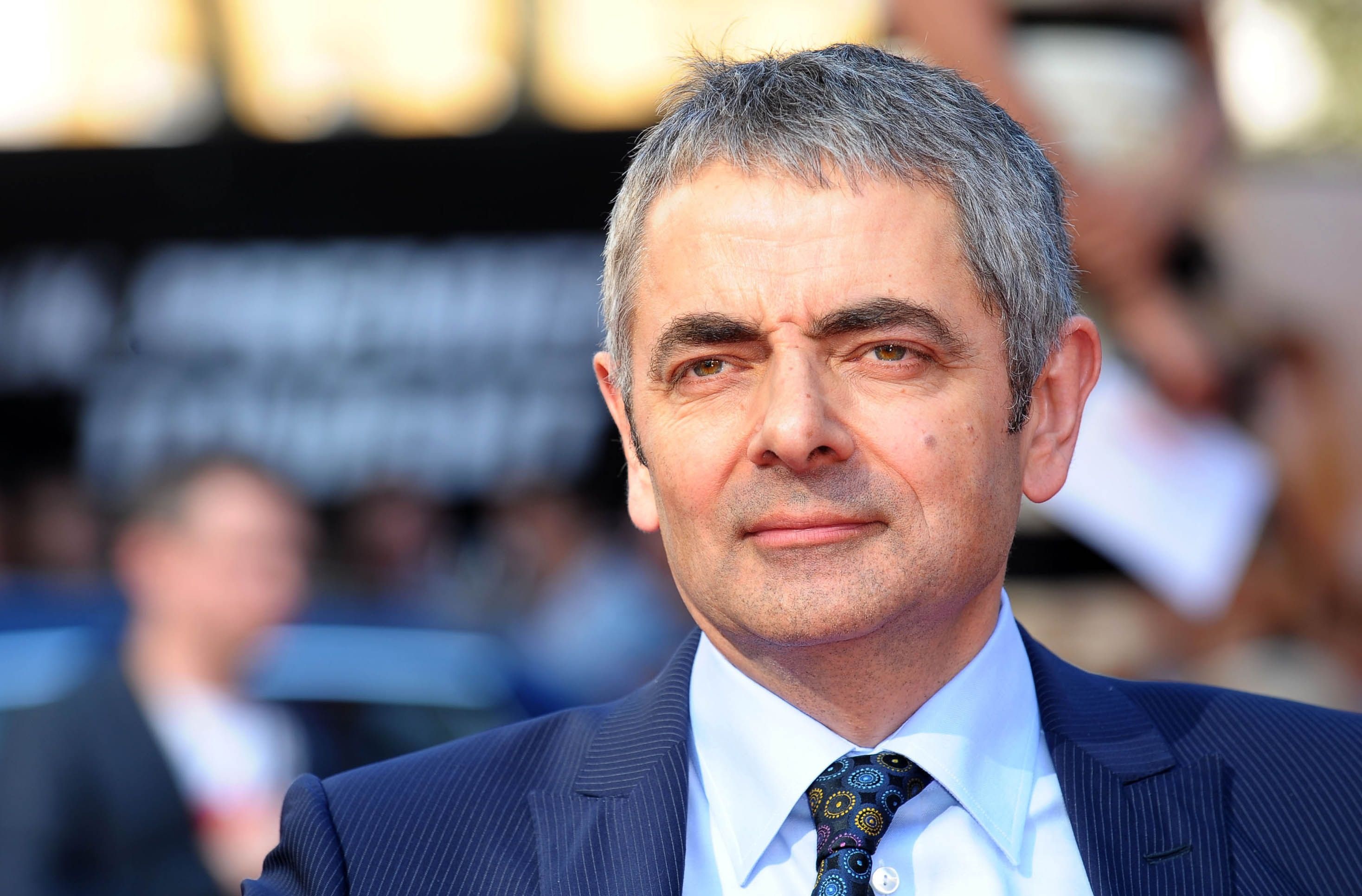 Rowan Atkinson: Played the titular character in ITV's Maigret (2016–2017). 2940x1940 HD Wallpaper.