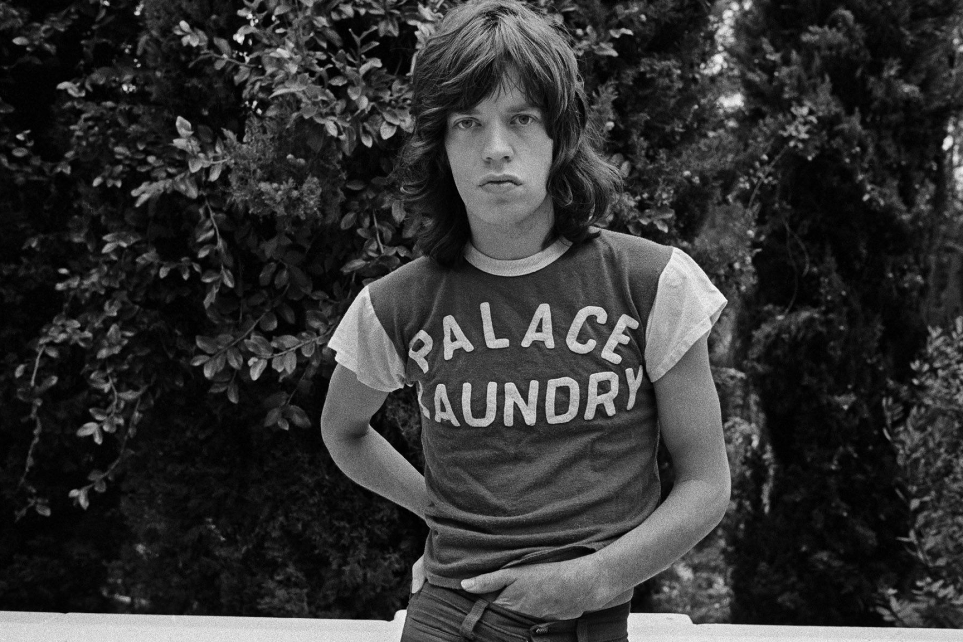 Captivating Mick Jagger, Rolling Stones frontman, Rock and roll legend, Dynamic live performer, 1980x1320 HD Desktop