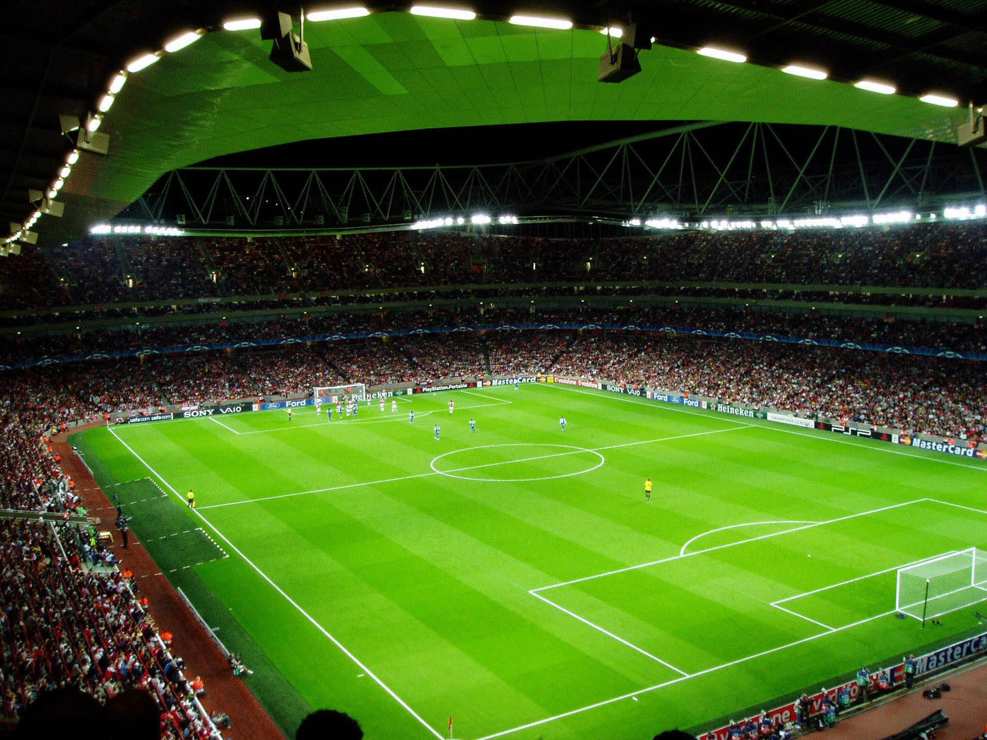 Football Stadium, Emirates Stadium wallpapers, HD backgrounds, Sports aesthetics, 1920x1440 HD Desktop