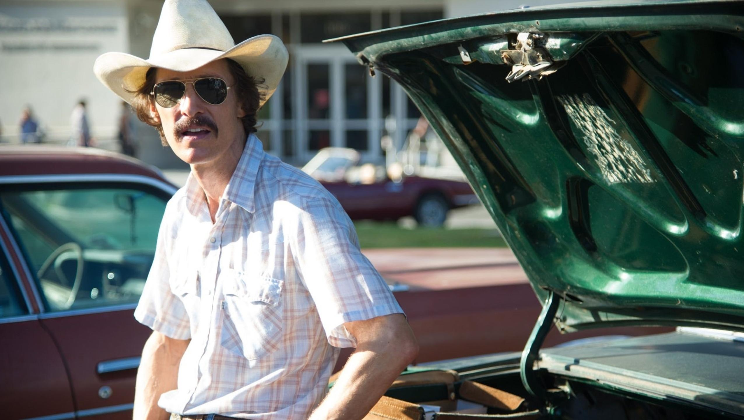 Matthew McConaughey: The Academy Award for Best Actor for Dallas Buyers Club. 2560x1450 HD Background.