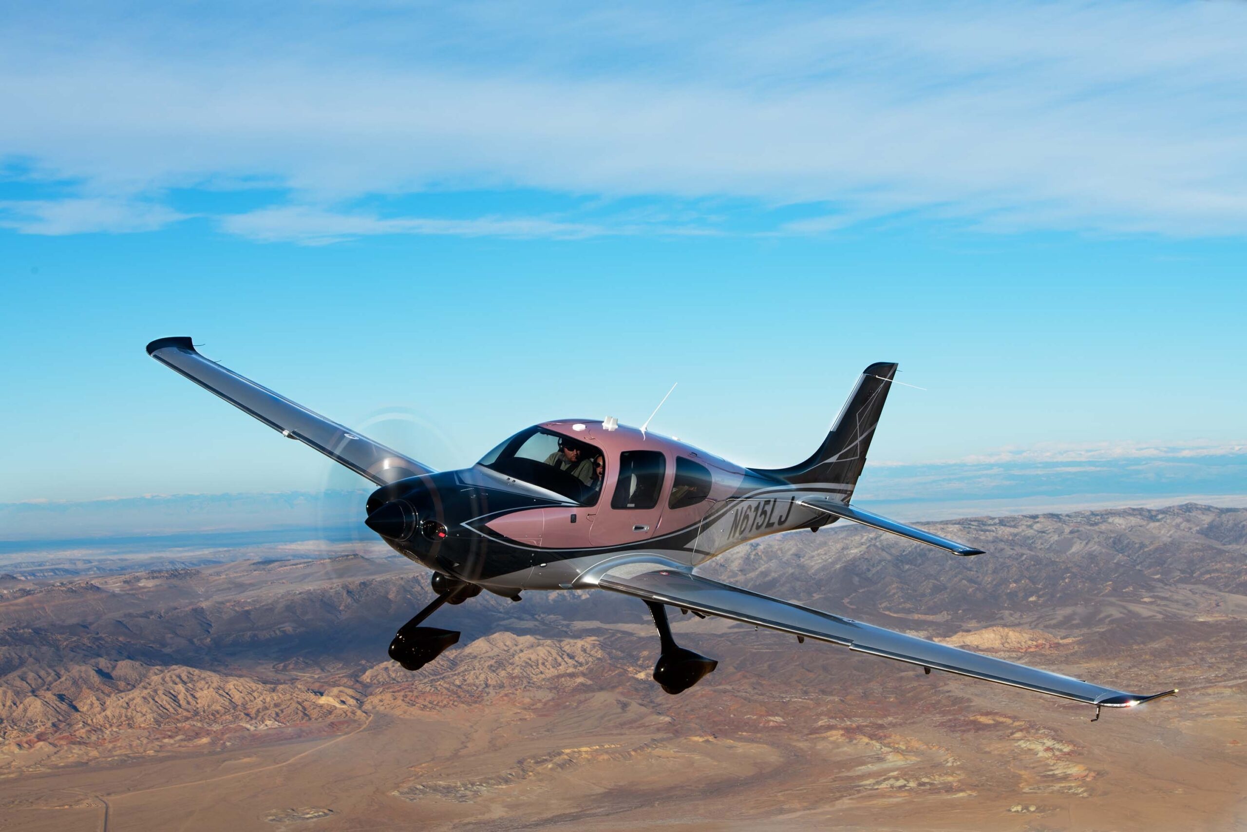 Lancair, United Aviates training, Professional flight education, Future pilots' journey, 2560x1710 HD Desktop