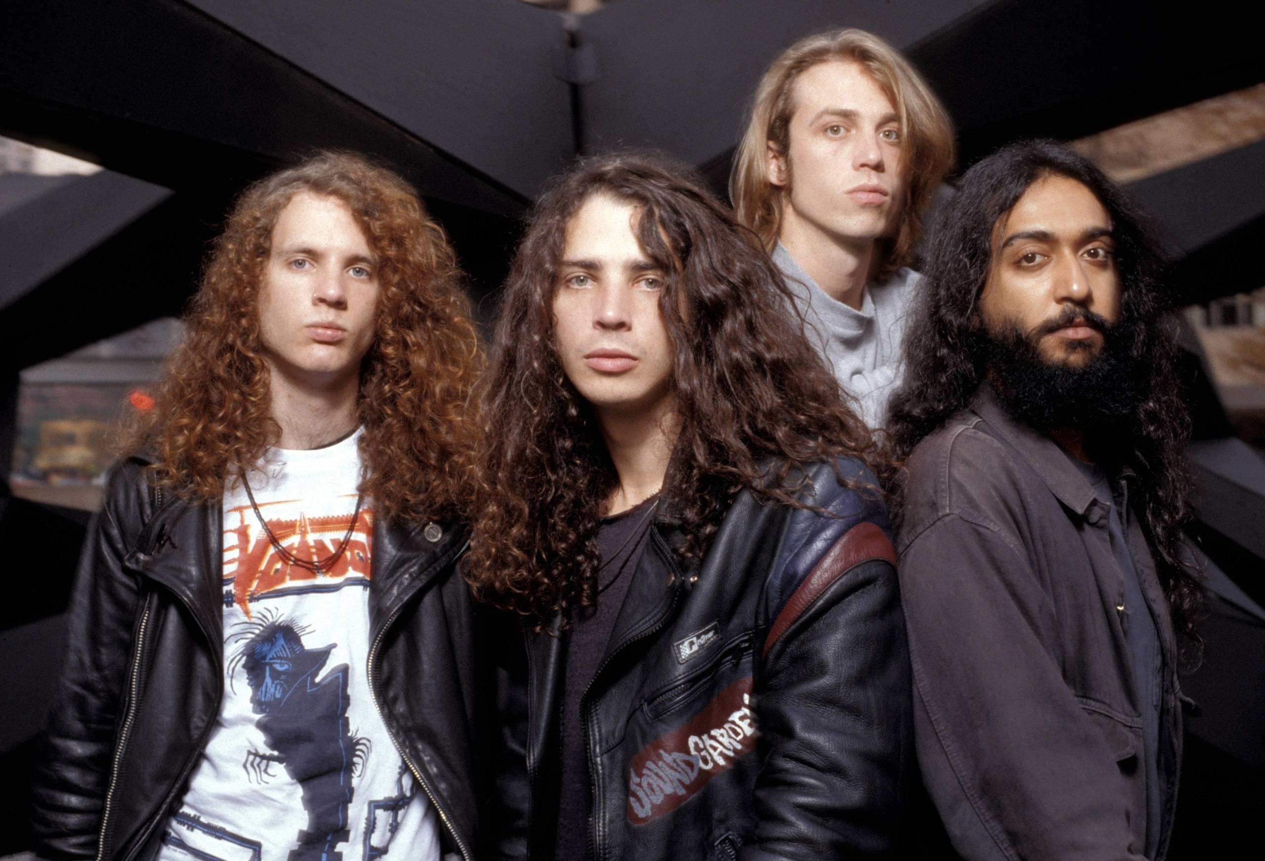 Soundgarden, Wegen social media, Lawsuit, Chris Cornell tribute, 2560x1750 HD Desktop