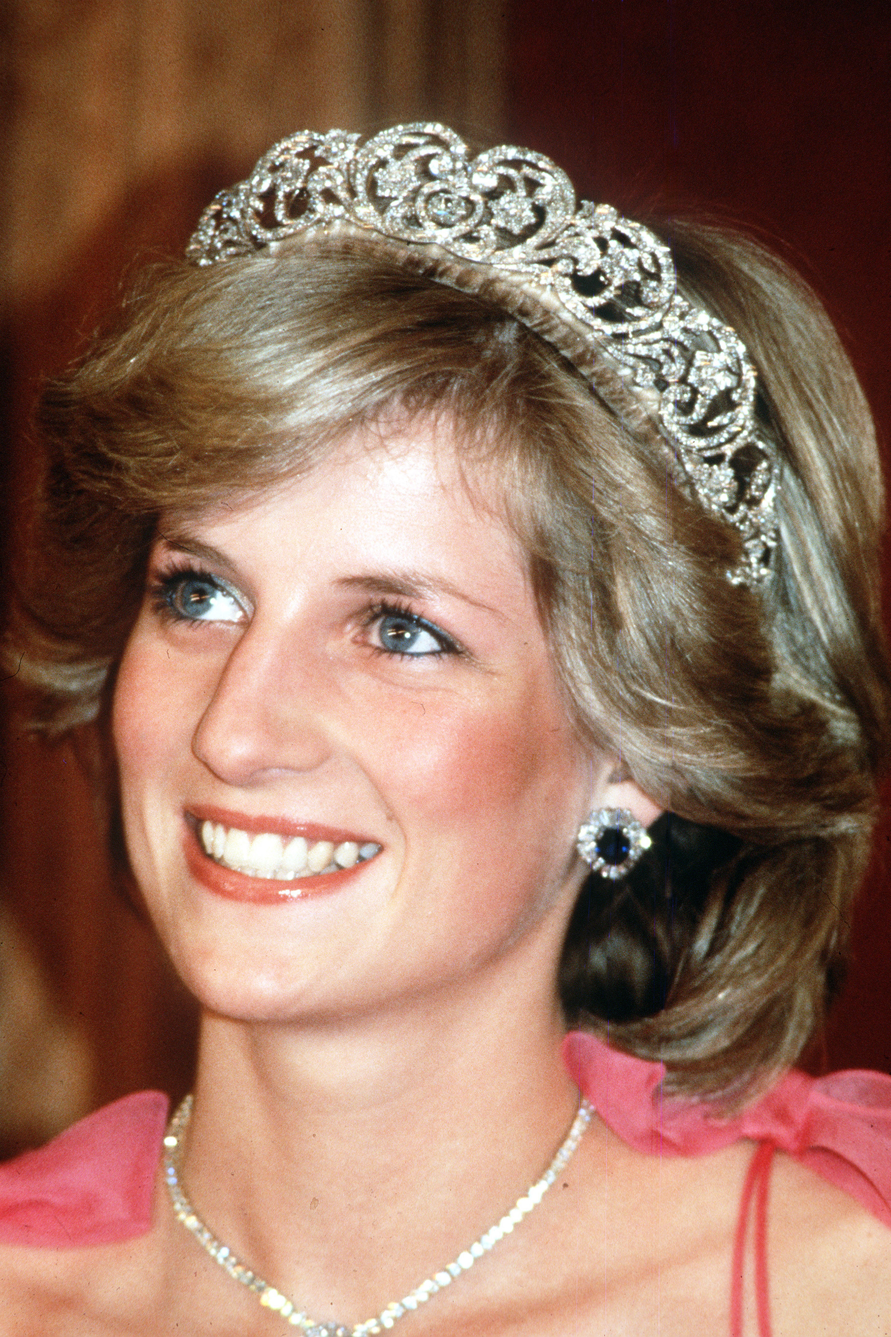 Princess Diana: One of the foremost celebrities of her day, Lady Di. 1840x2760 HD Background.