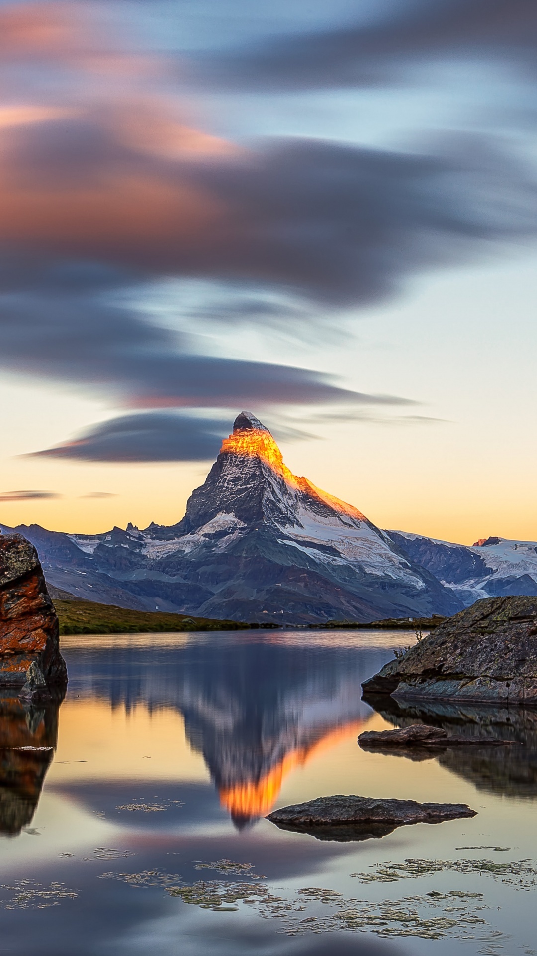 Matterhorn wallpaper, 4K, Sunrise, Stellisee lake, 1080x1920 Full HD Handy
