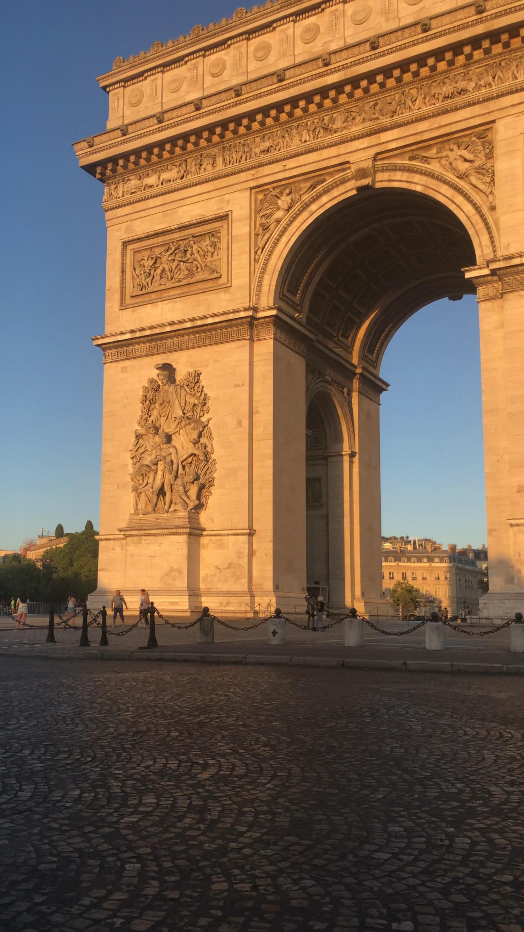 Arc de Triomphe, Video tour, Beautiful landscapes, Rustic charm, 2160x3840 4K Handy