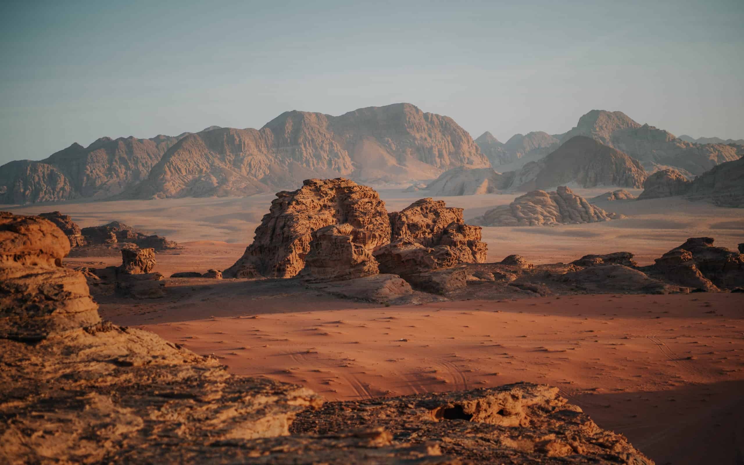 Wadi Rum Village, Public Transport, Travel Around Jordan, Car, 2560x1600 HD Desktop