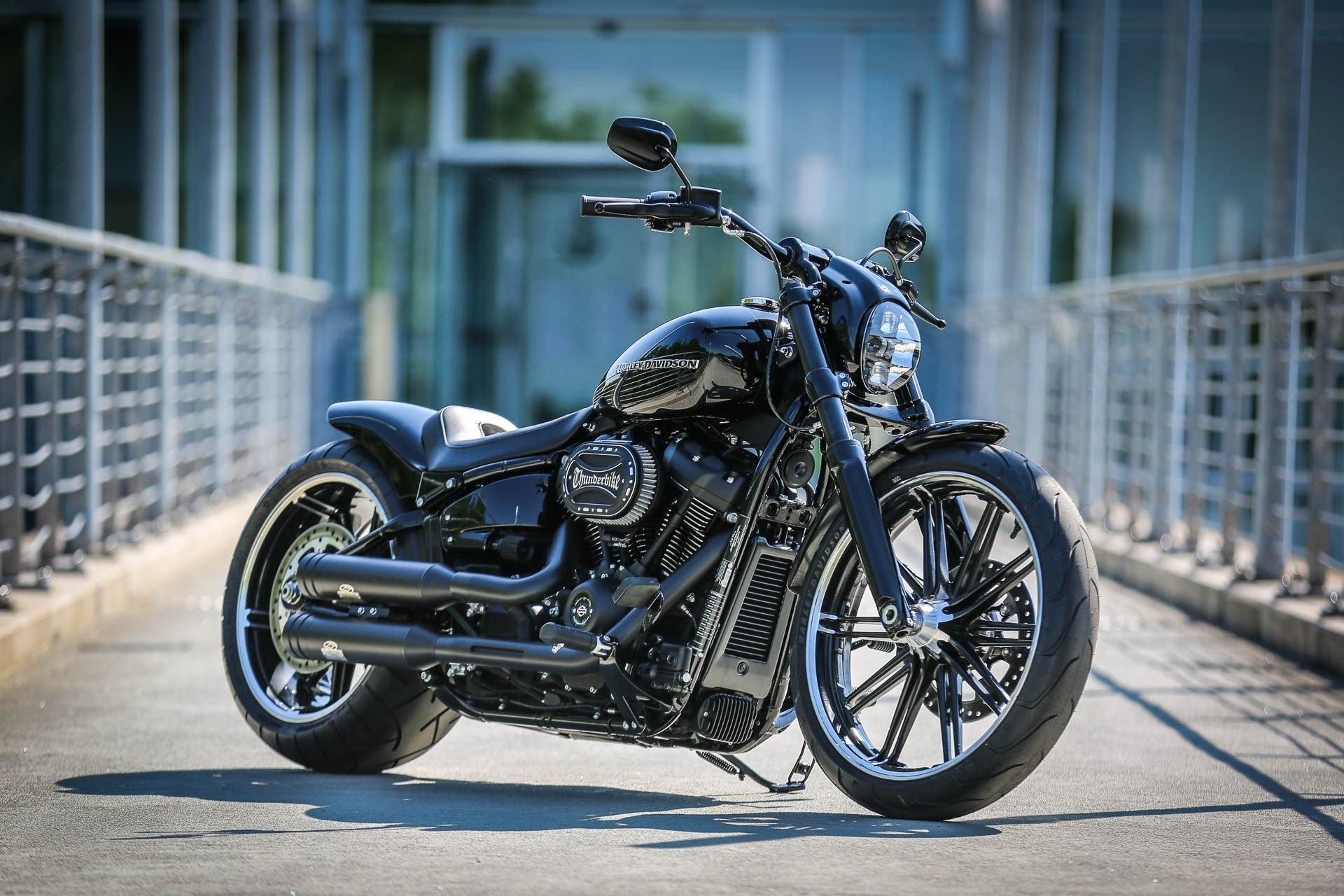 Harley-Davidson Breakout 114, Badass aesthetics, Power and torque, Open-road freedom, 1920x1280 HD Desktop