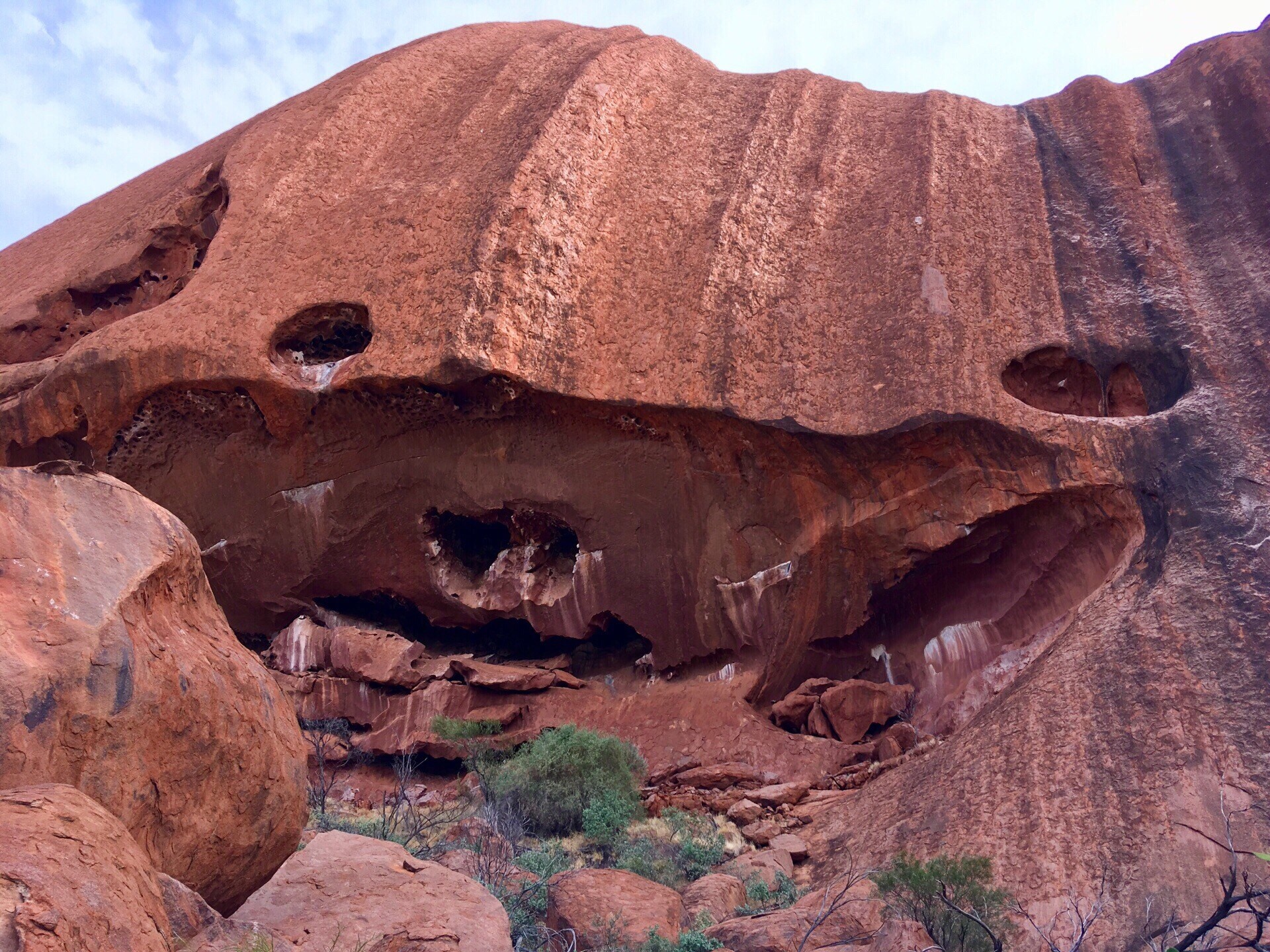 Uluru, Mutitjulu Waterhole attraction reviews, 1920x1440 HD Desktop