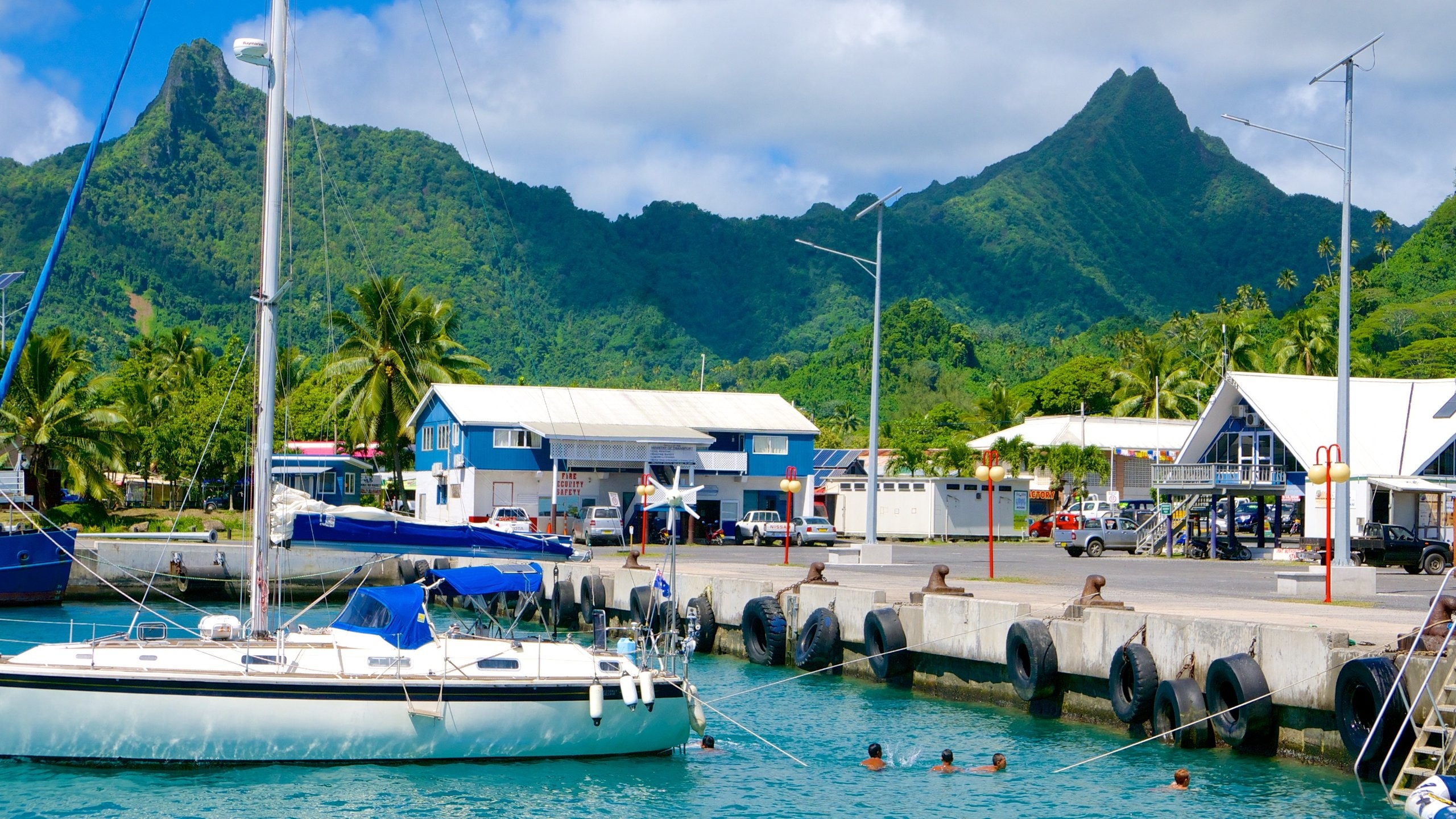 Avarua, Cook Islands, Vacation rentals, House rentals, 2560x1440 HD Desktop