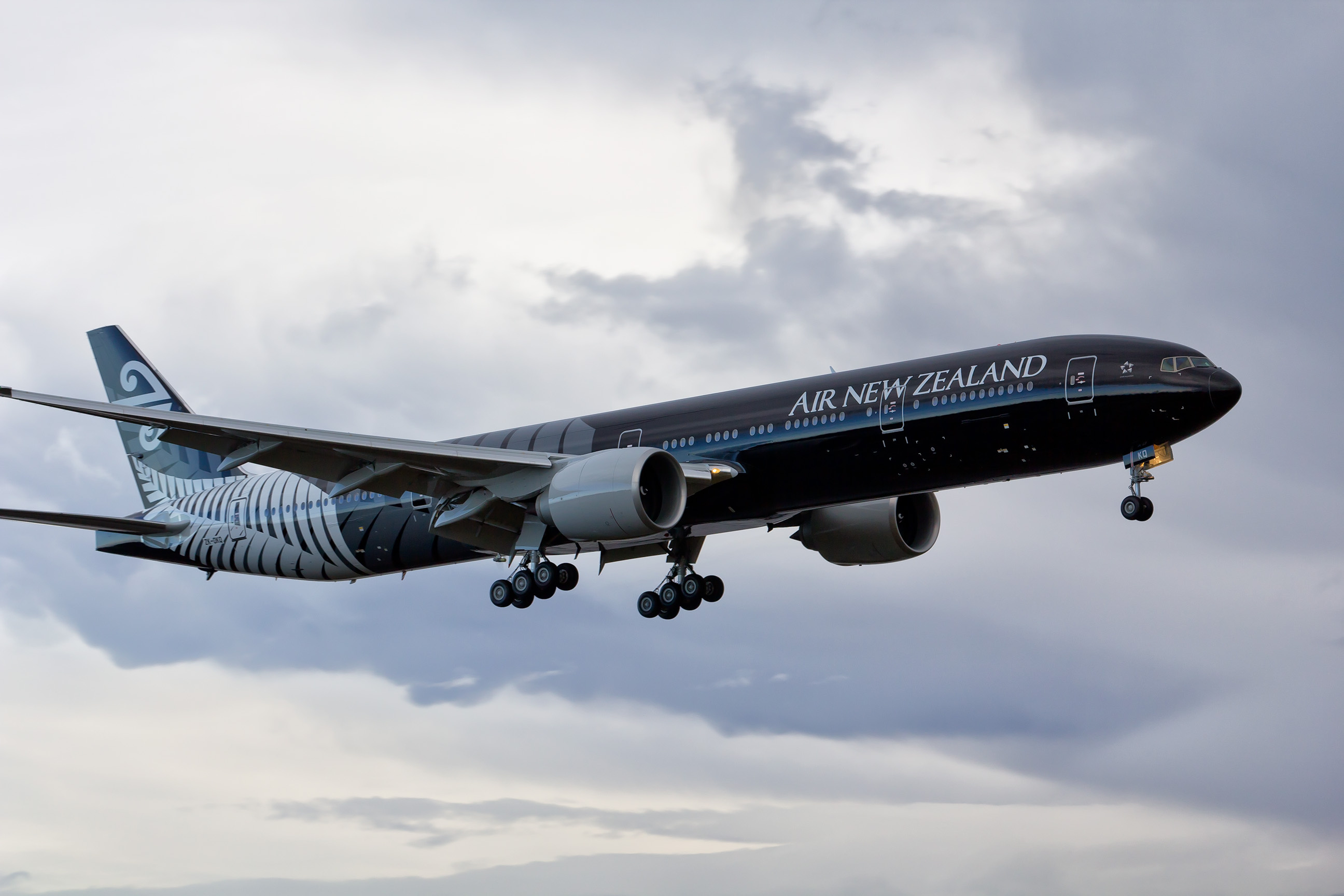 Air New Zealand Group, All Blacks Boeing 777 300er, Iconic flight, Airliner photography, 2600x1730 HD Desktop