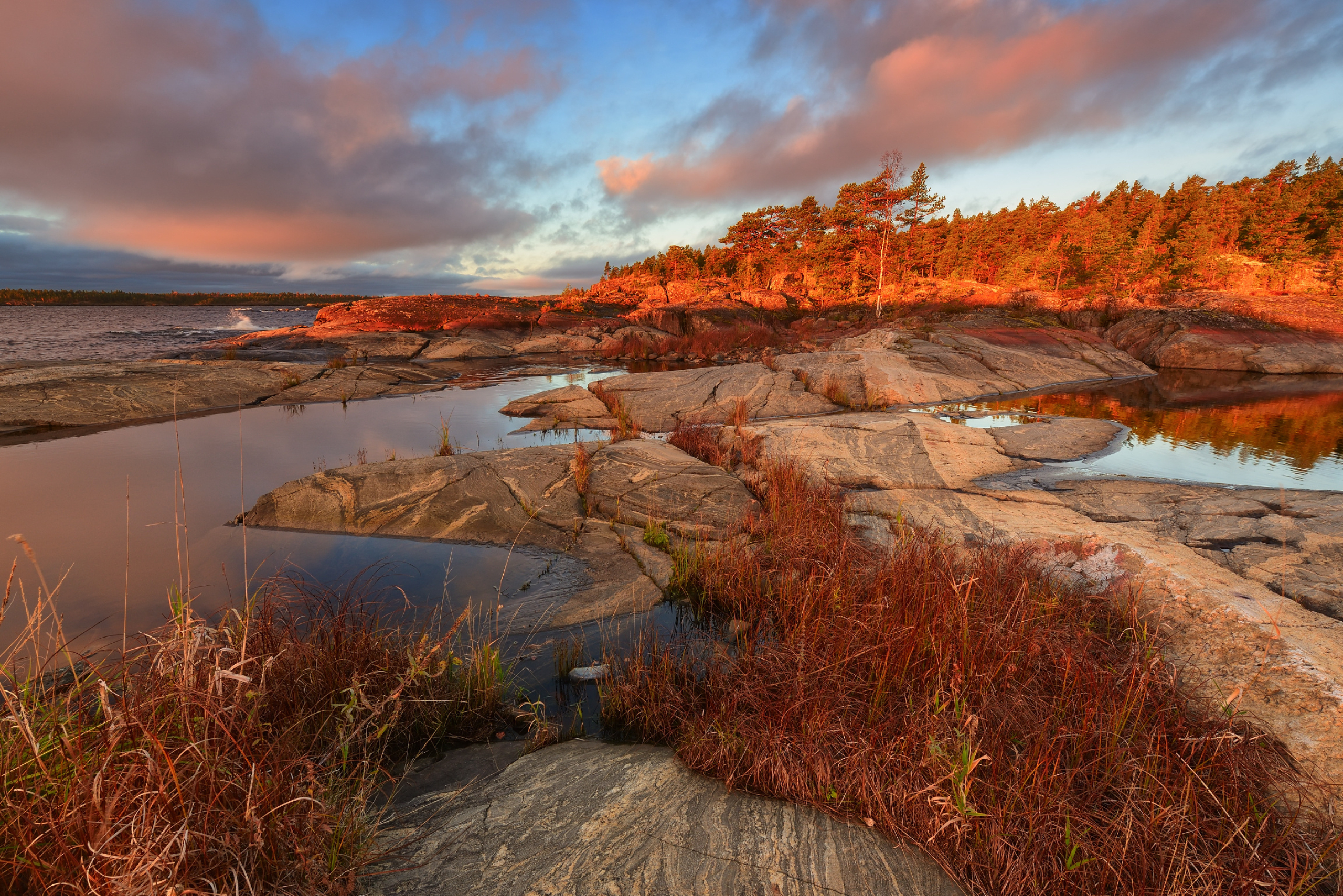Ladoga Lake, Autumn rocks plants, Karelia Russia viewes, Clouds trees, 2560x1710 HD Desktop