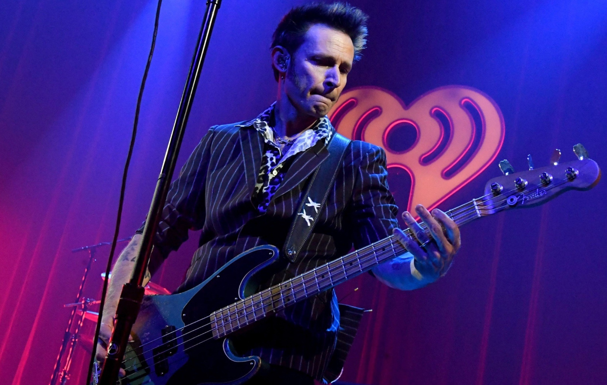 Mike Dirnt, Green Day bassist, Teaser, Music, 2000x1270 HD Desktop