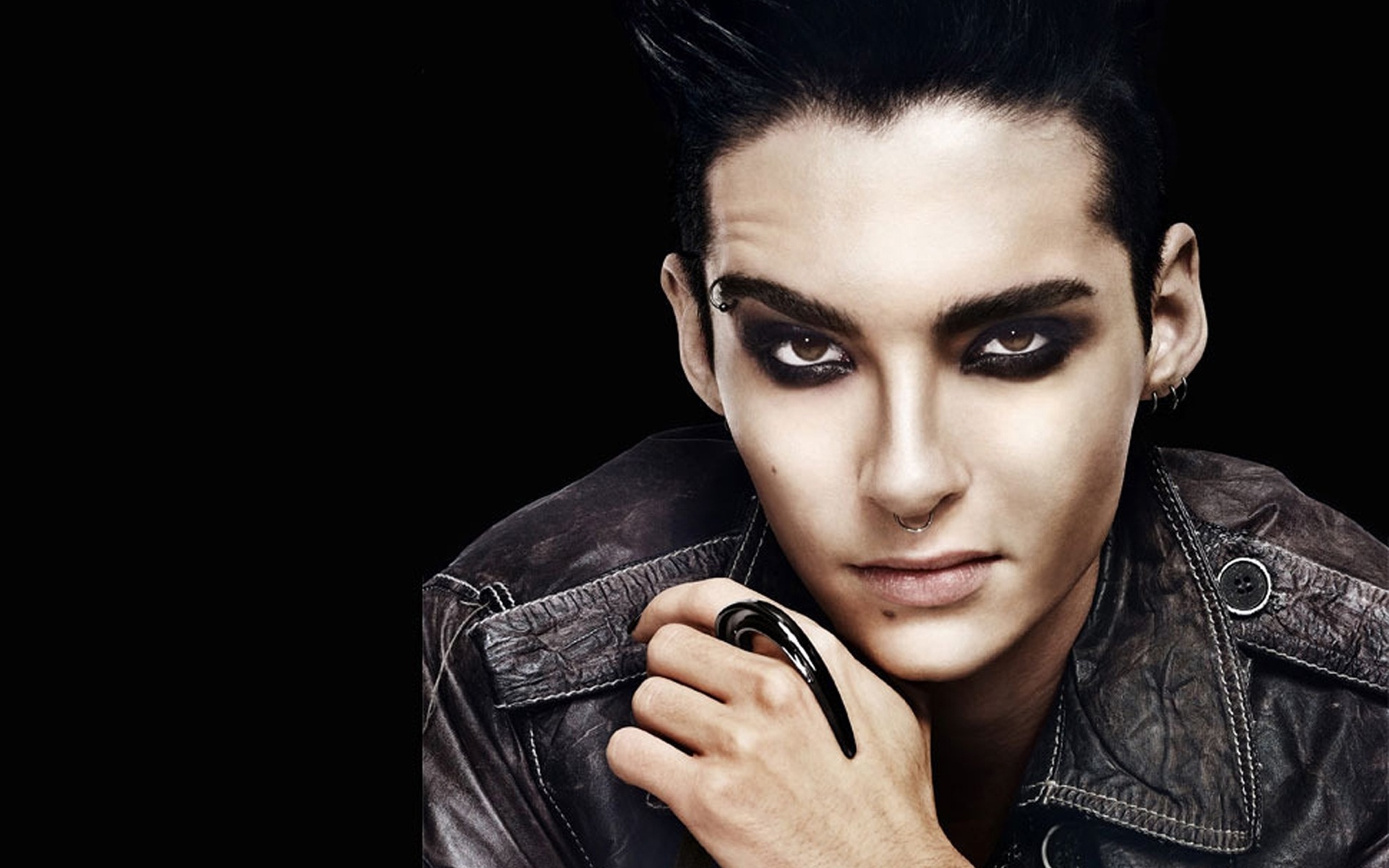 Tokio Hotel: The vocalist of the German rock band, Founded in 2001, Bill Kaulitz. 1920x1200 HD Background.