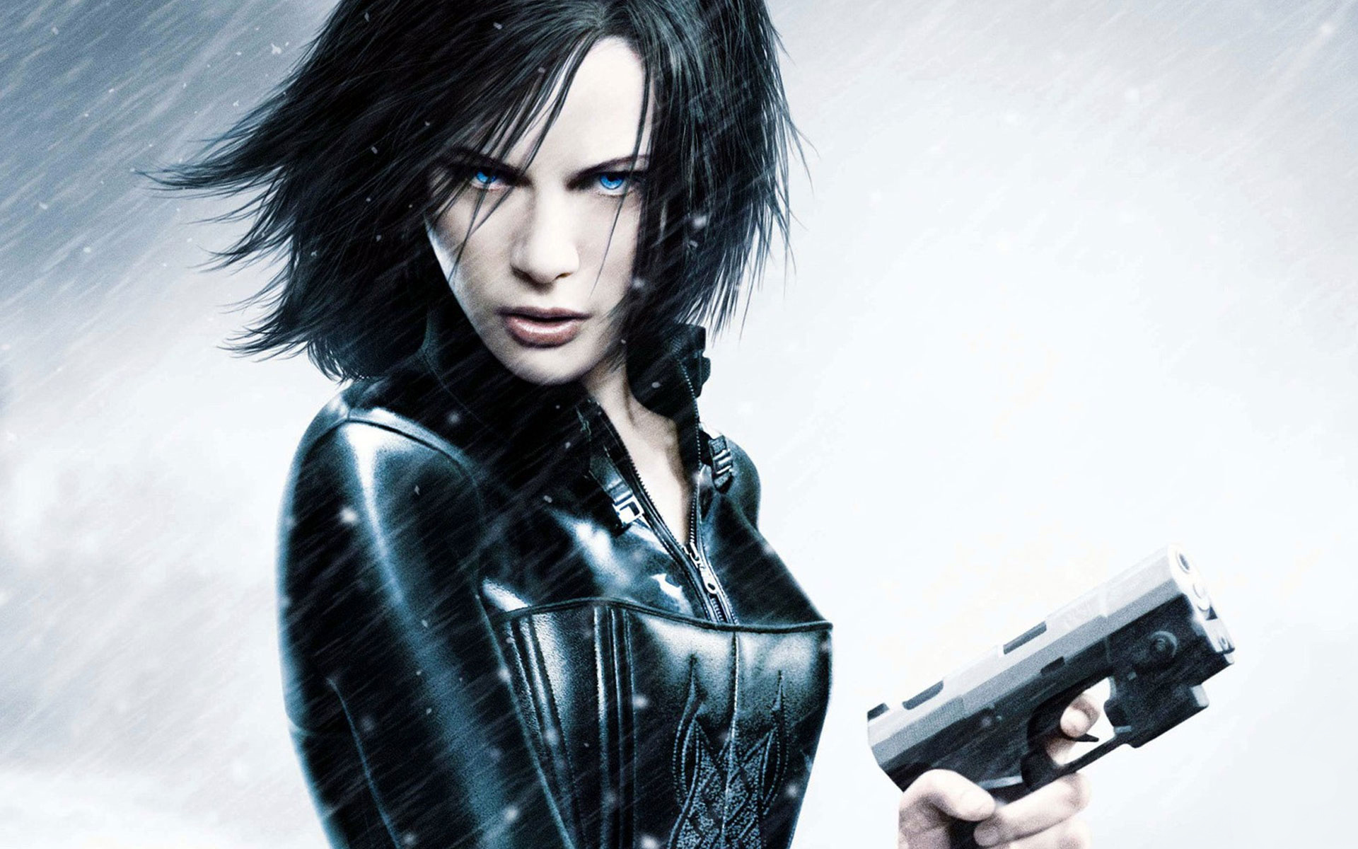 Selene (Underworld): One of the most powerful vampires because of her status as a hybrid. 1920x1200 HD Wallpaper.