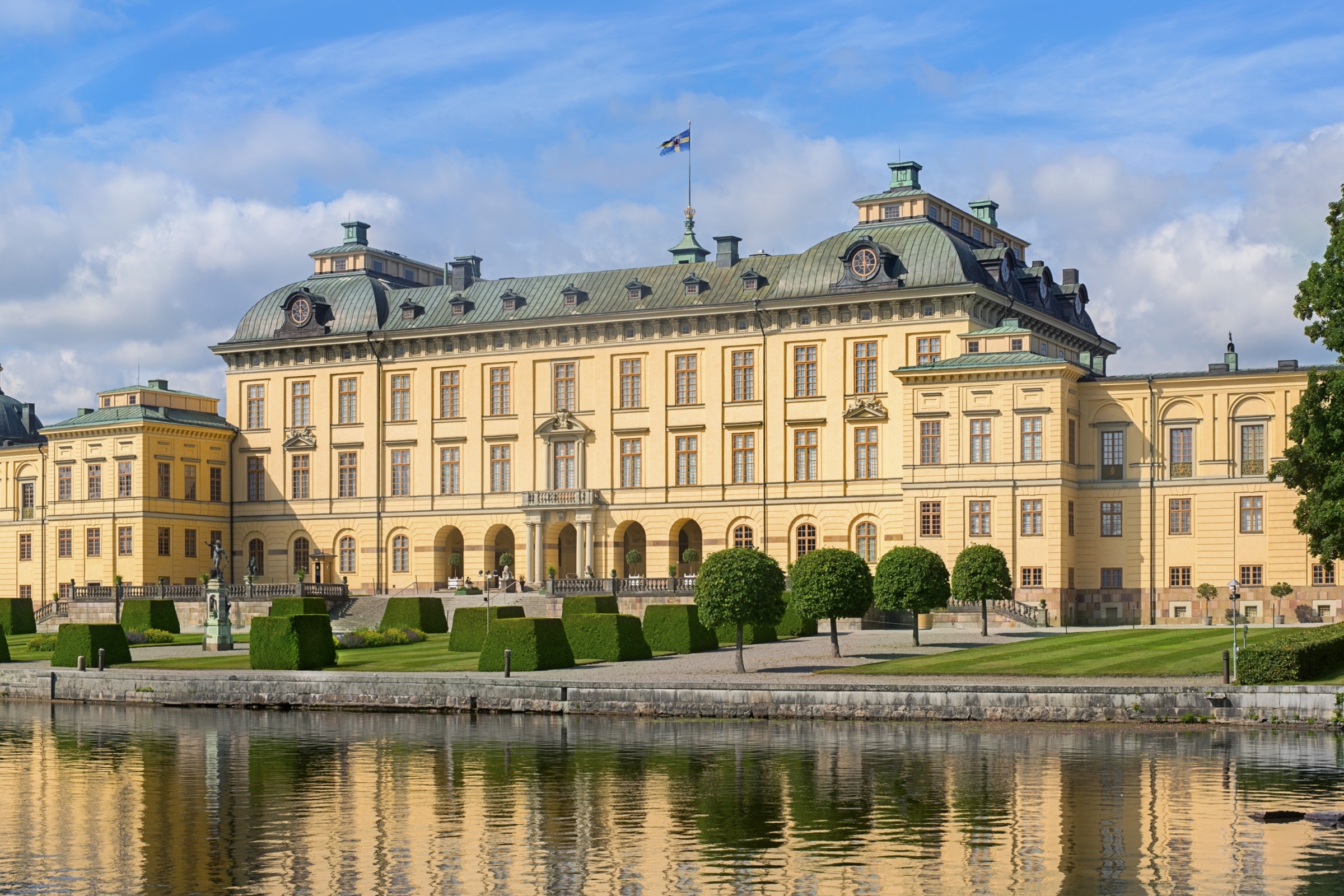 Drottningholm Palace, Stockholm travel guide, Swedish heritage, Tourist attraction, 2400x1600 HD Desktop