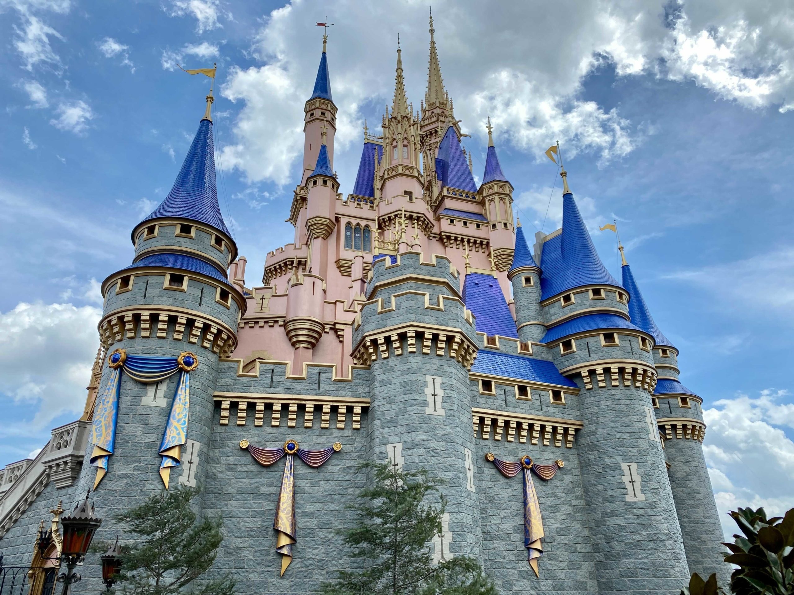 Walt Disney World Resort, 50th anniversary celebration, Cinderella Castle, Decorative bunting, 2560x1920 HD Desktop