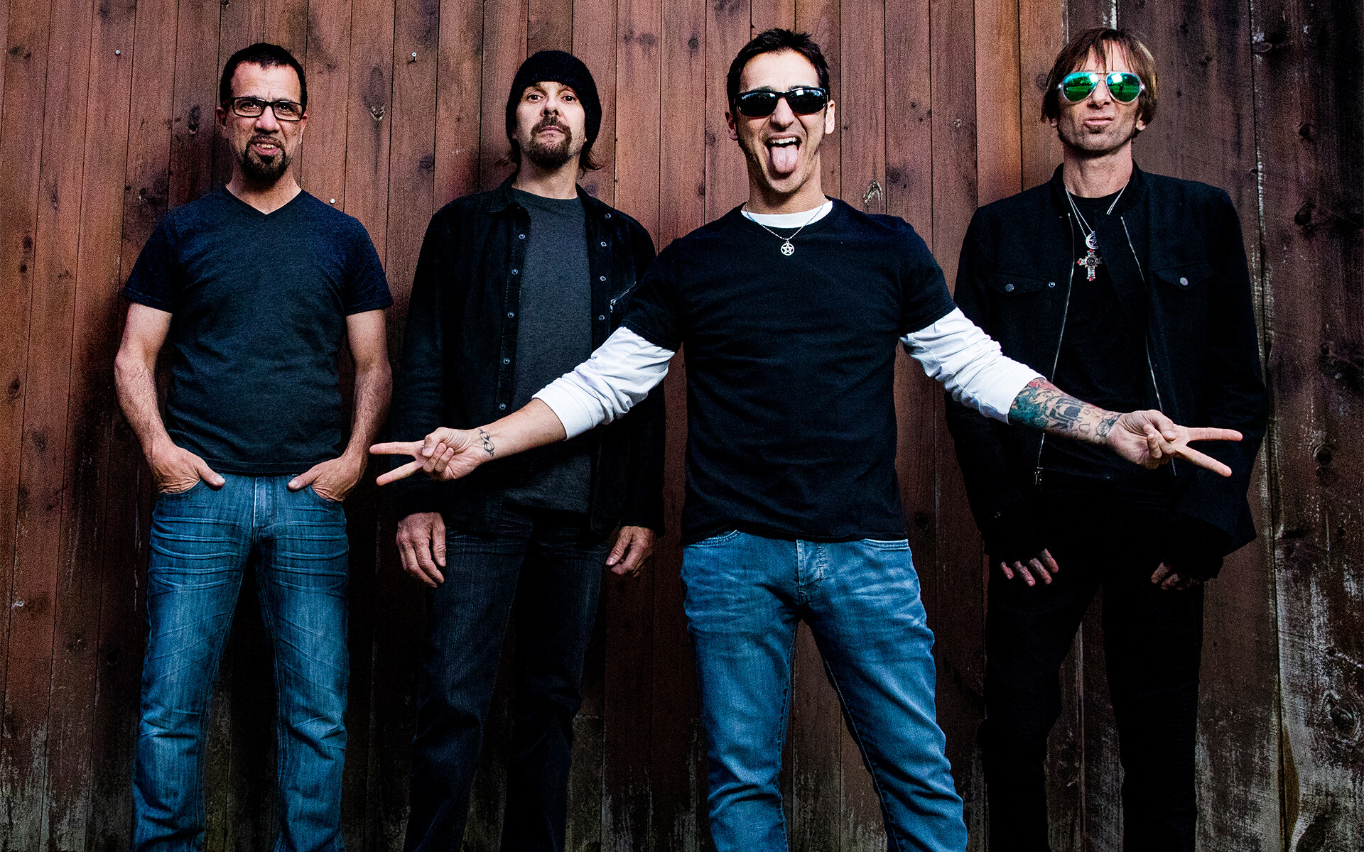 Godsmack: An American rock band from Lawrence, Massachusetts, formed in 1995, Sully Erna, Robbie Merrill. 1920x1200 HD Wallpaper.