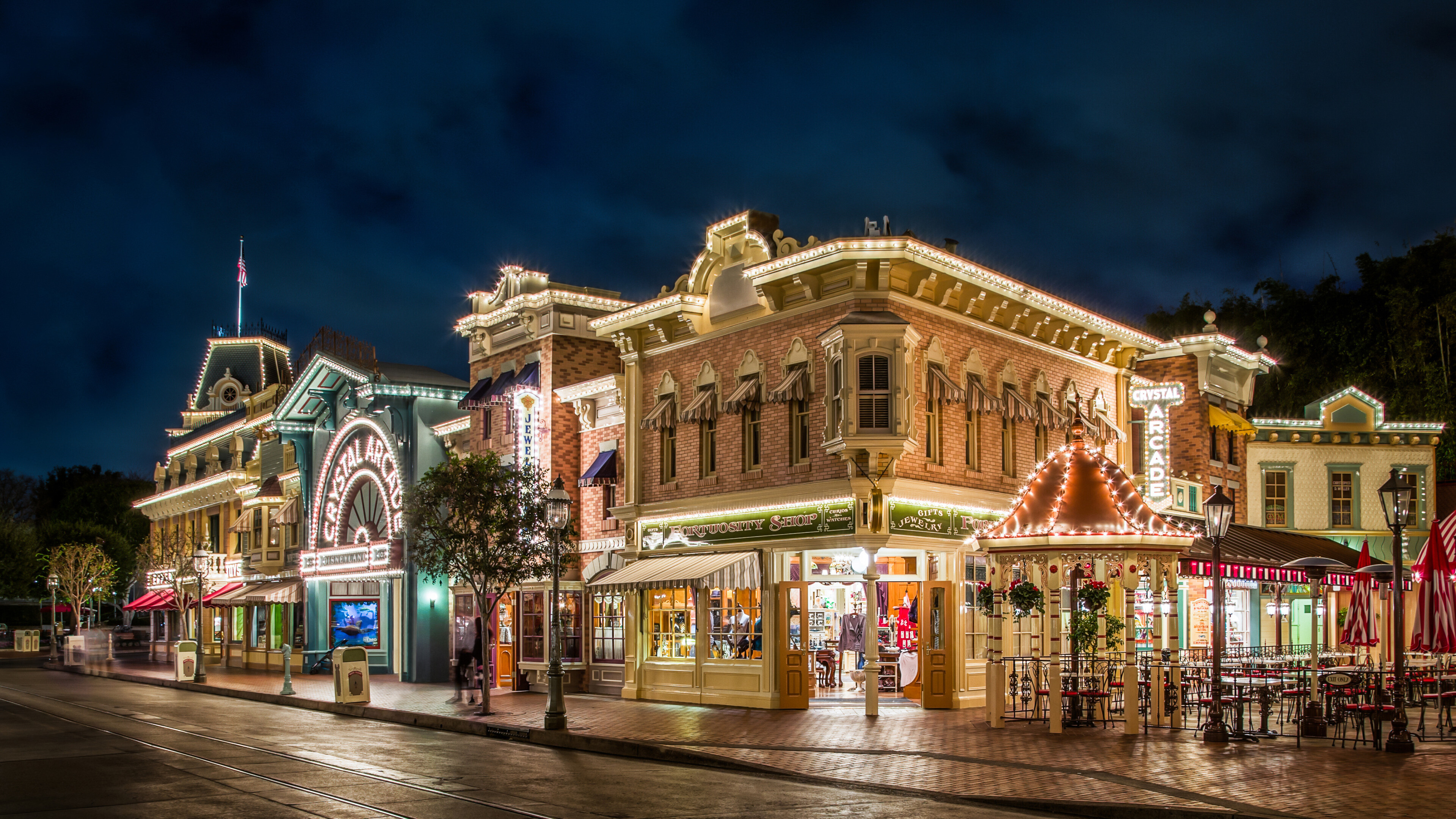 Disneyland: The lands are Main Street, U.S.A., Adventureland, Frontierland, Fantasyland. 3840x2160 4K Background.