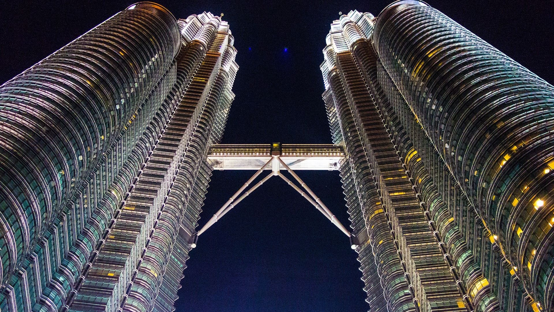 Petronas Twin Towers, Digital twin, Circular win, Sustainable architecture, 1920x1080 Full HD Desktop