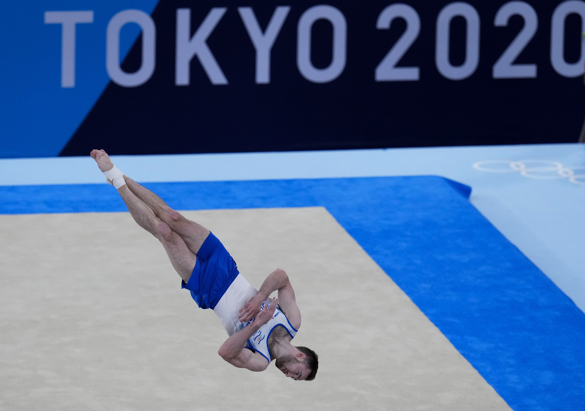 Floor (Gymnastics): Artem Dolgopyat, An Israeli artistic gymnast, The 2020 Olympic champion. 2050x1440 HD Background.