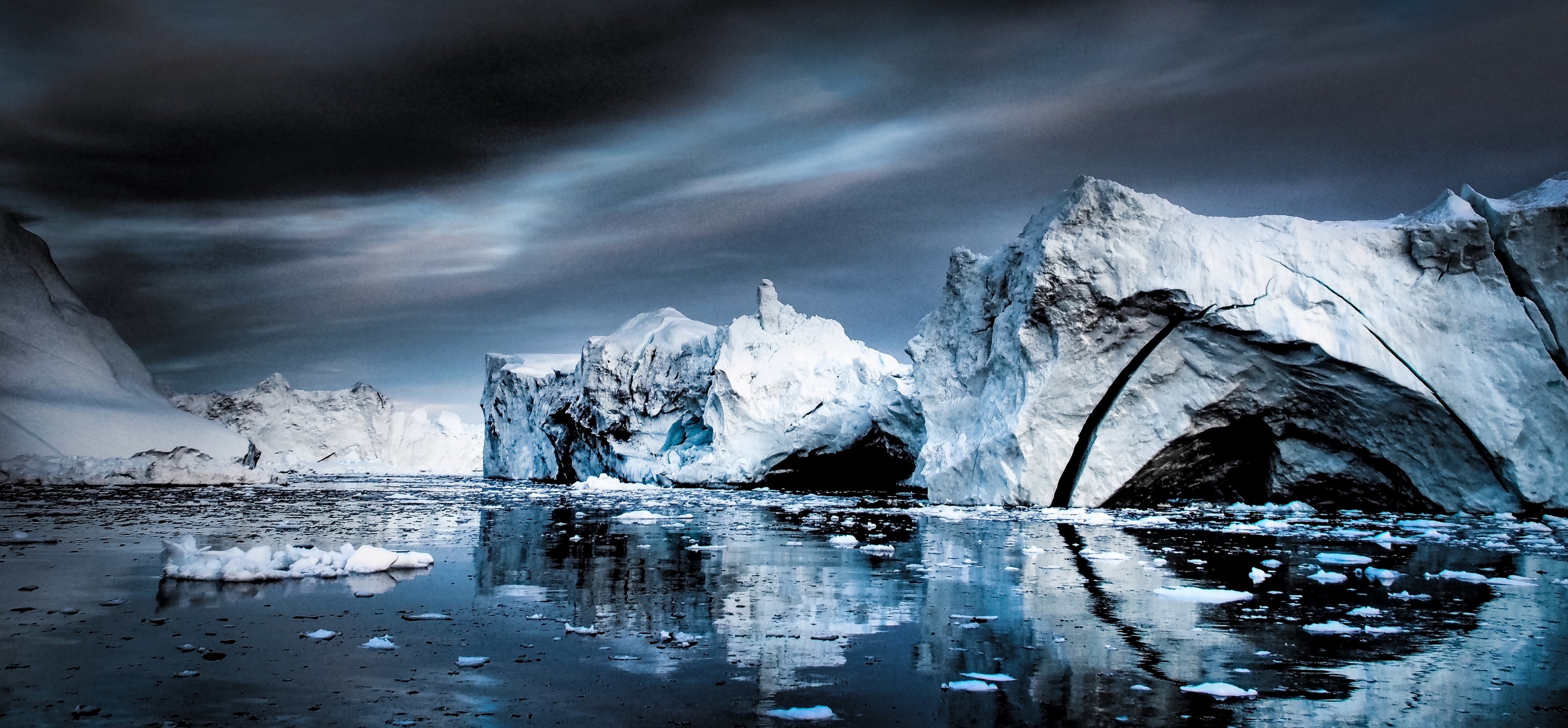 Baltana beauty, Majestic iceberg, Nature's fortress, Captivating sight, 3840x1790 Dual Screen Desktop