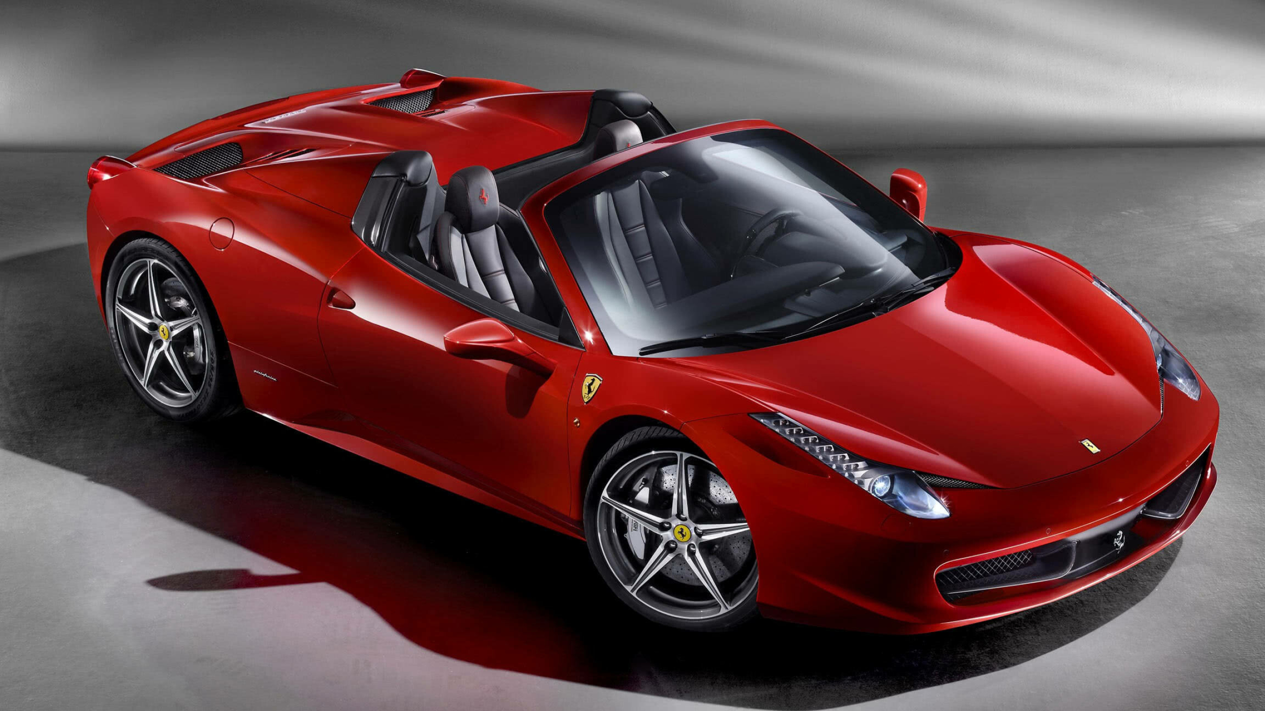 Ferrari: 458 Spider, Introduced at the 2011 Frankfurt Motor Show. 2560x1440 HD Wallpaper.