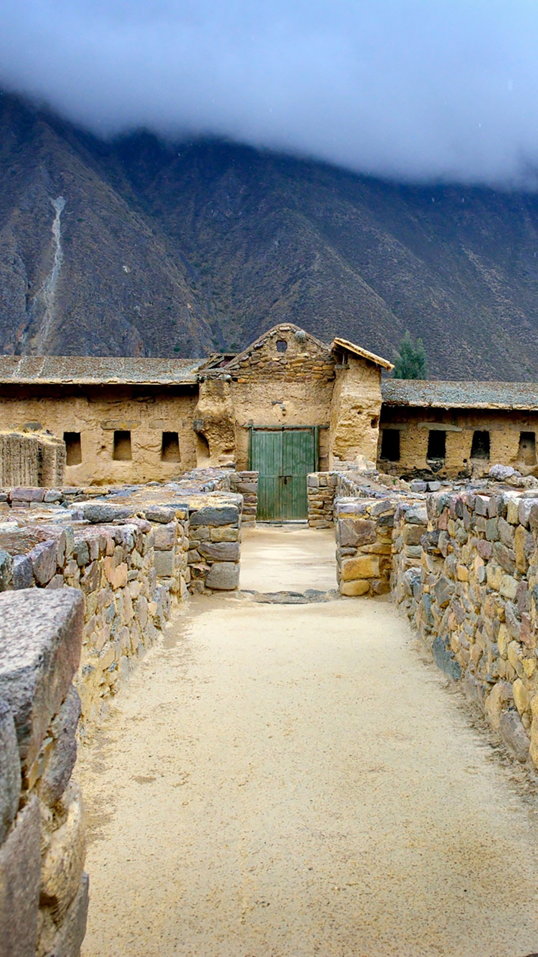Ollantaytambo, Inca fortress, Sacred Valley, Cusco, 1080x1920 Full HD Phone