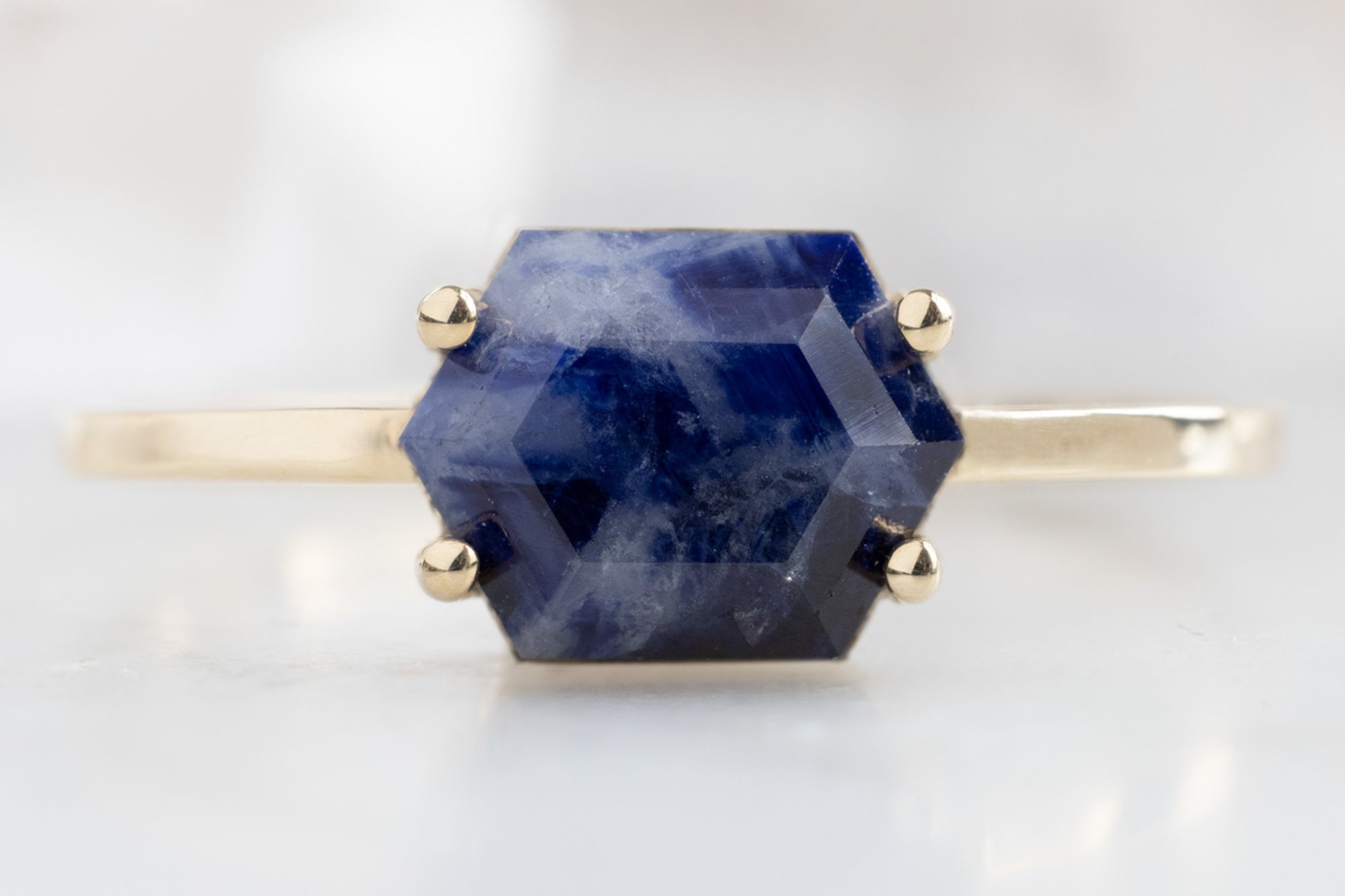 Raw Montana sapphire, Alexis Russell, Nature-inspired ring, 2000x1340 HD Desktop