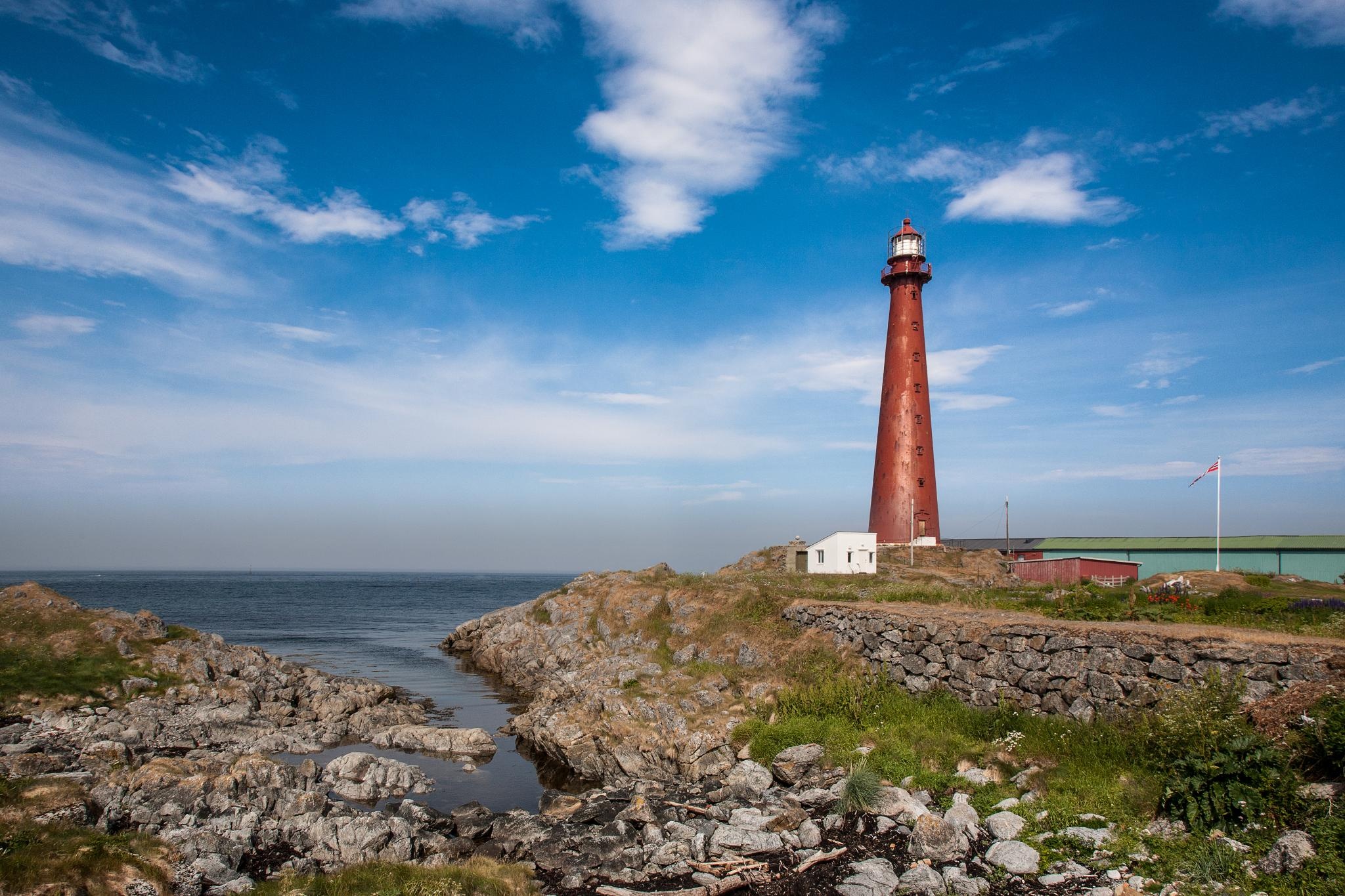 Andenes Lighthouse, Coastal charm, Nautical heritage, Lighthouse beauty, 2050x1370 HD Desktop