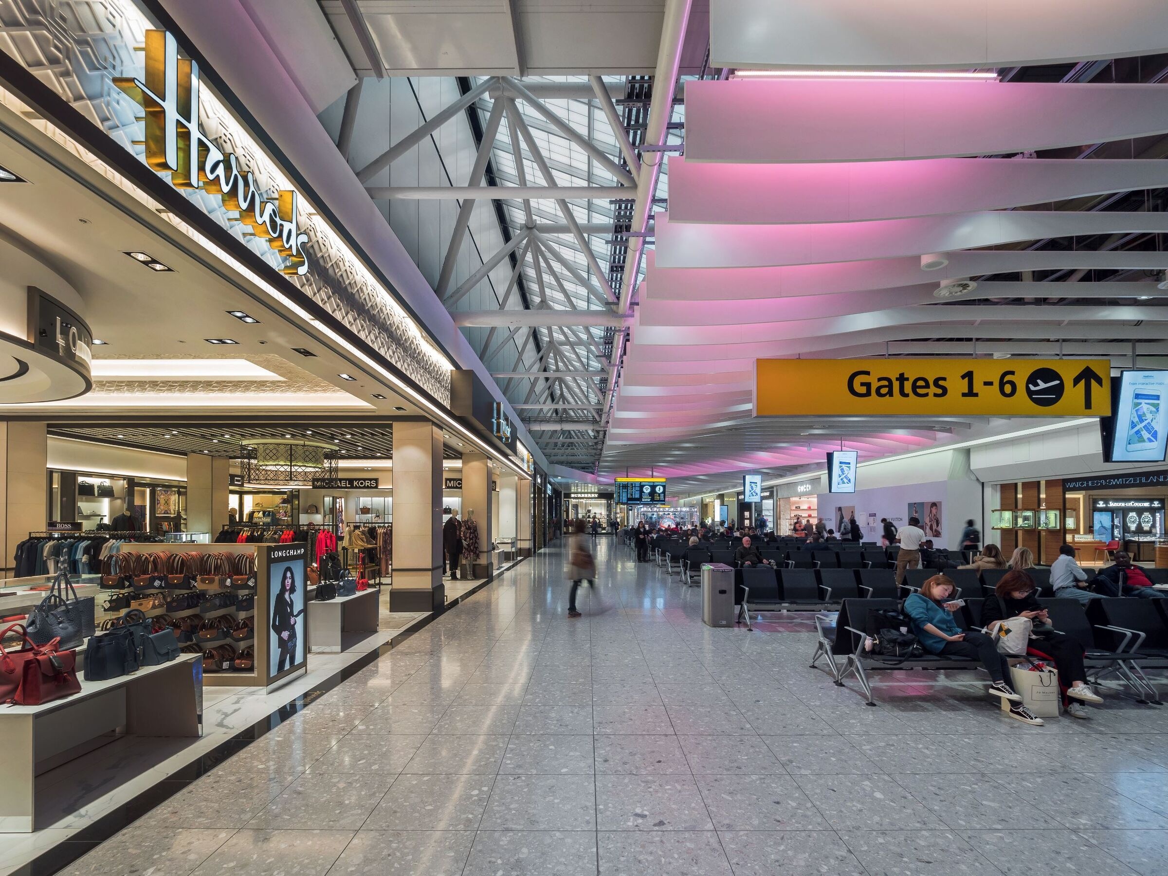 London Heathrow Airport, Terminal 4, Geometric architecture, Artistic appeal, 2400x1800 HD Desktop