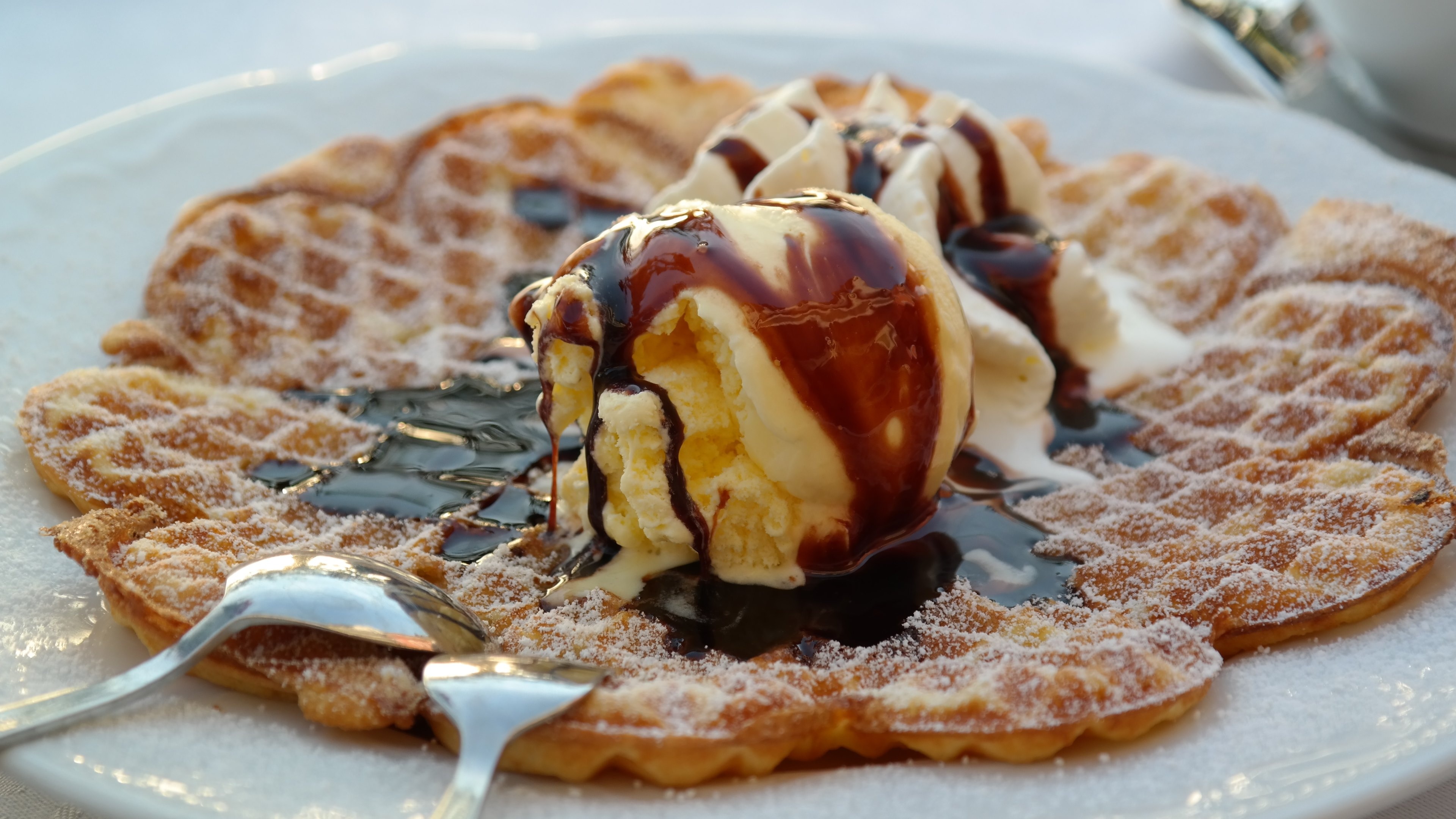 Waffle: A dish made from leavened batter or dough that is cooked between two plates. 3840x2160 4K Wallpaper.