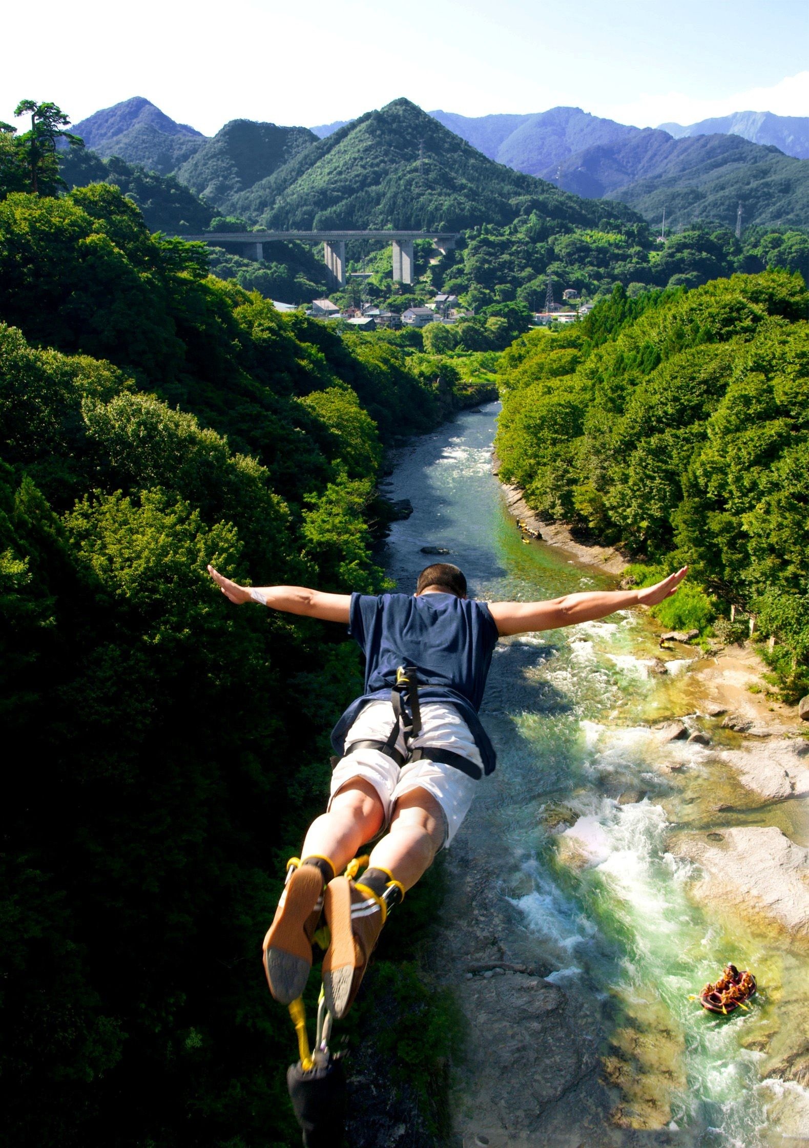 Bungee Jumping: An extreme sports discipline that comes from an ancient land-diving ritual. 1580x2250 HD Wallpaper.