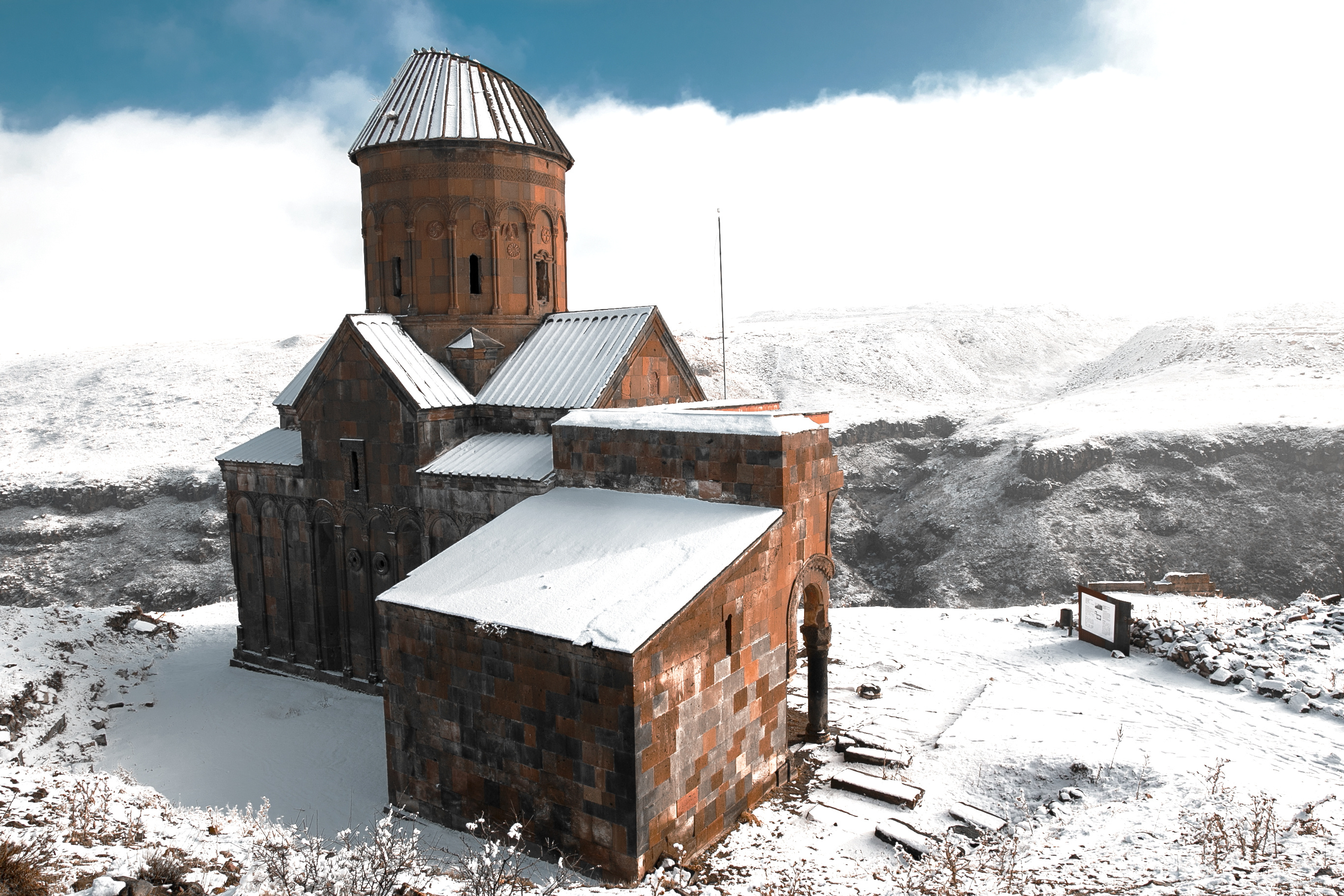 Armenia: Ani, Ruins of the famous Saint Gregory church. 2740x1830 HD Wallpaper.