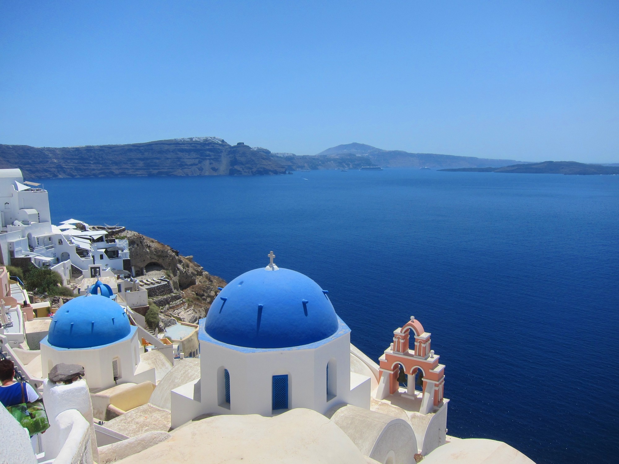 Blue Domes of Oia, Blue domes, Santorini, Instagrammable, 2000x1500 HD Desktop