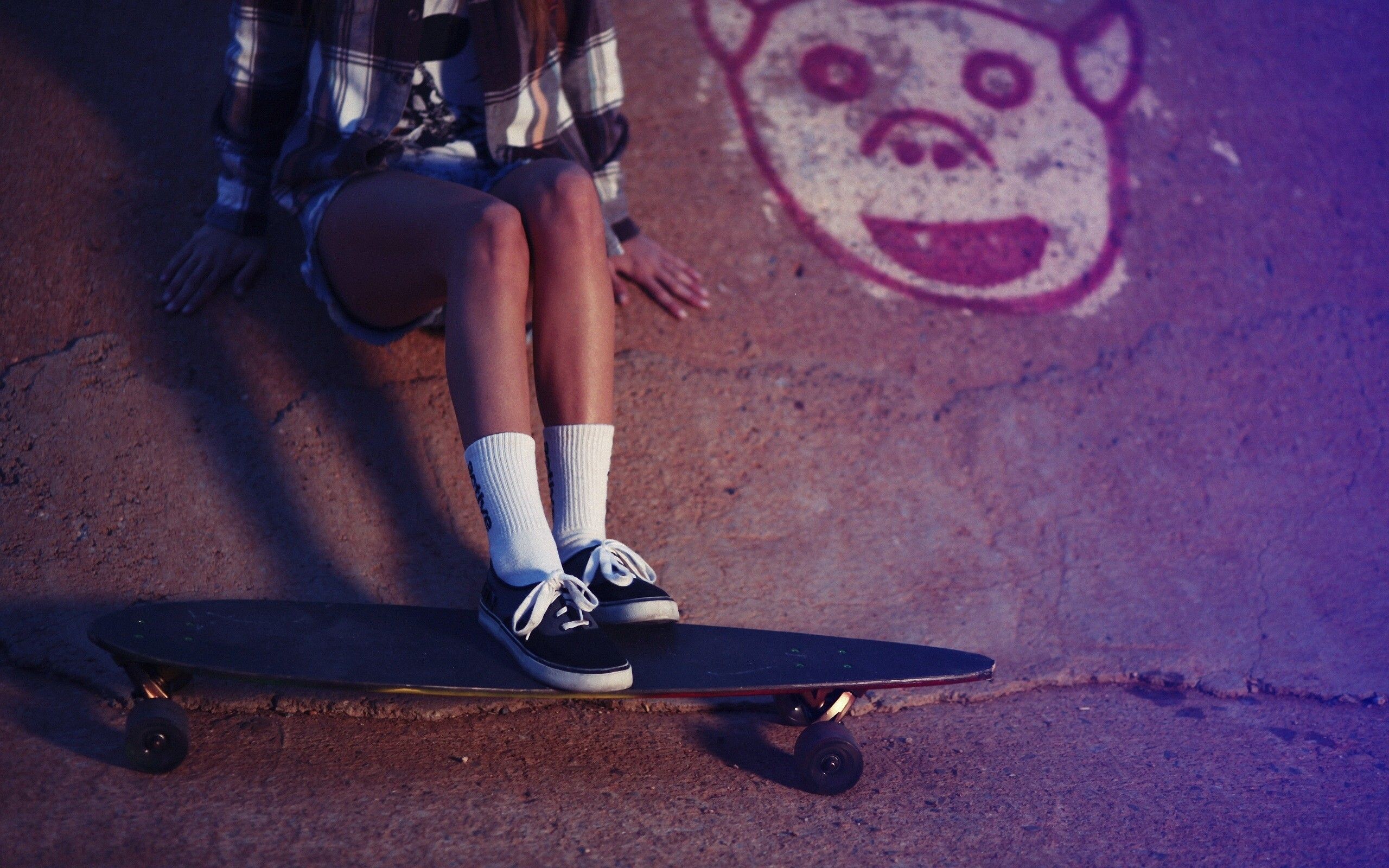 Girl Skateboarding: Skateboard footwear, Sub-culture originating from the United States, Women athletic socks. 2560x1600 HD Background.