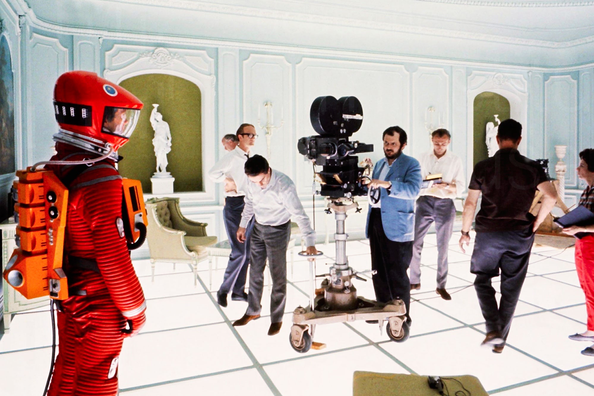 Space Odyssey secrets, Behind-the-scenes, Hollywood epic, Kubrick's vision, Cinematography marvel, 2000x1340 HD Desktop