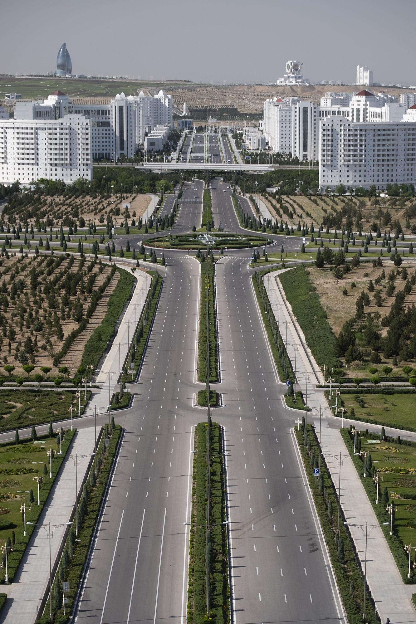 Ashgabat, Empty roads, State planning, Urban planning, 1340x2000 HD Phone