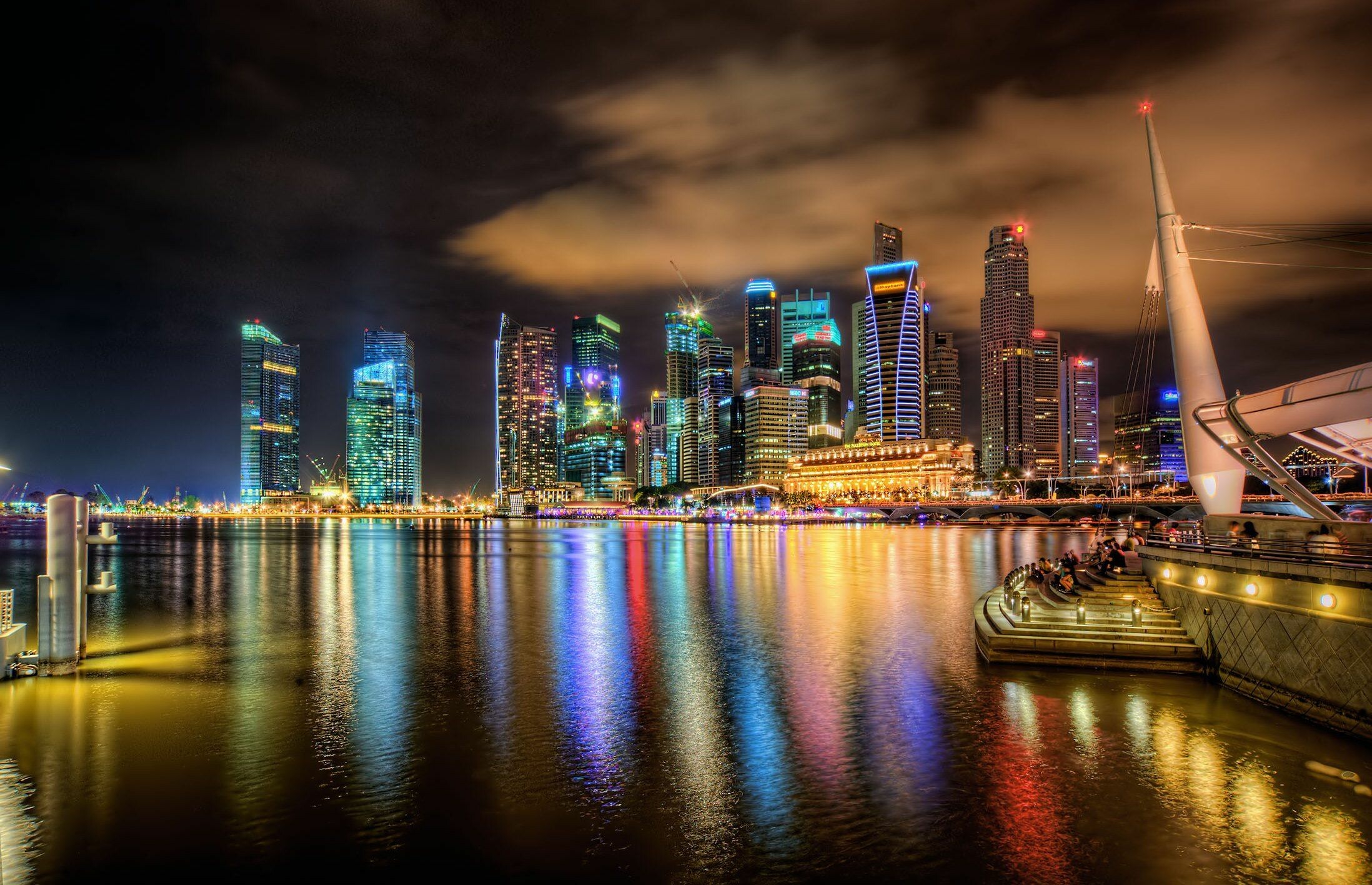 Singapore: City-state, situated on one of the world's busiest shipping lanes along the Strait of Malacca and the South China Sea. 2200x1420 HD Background.