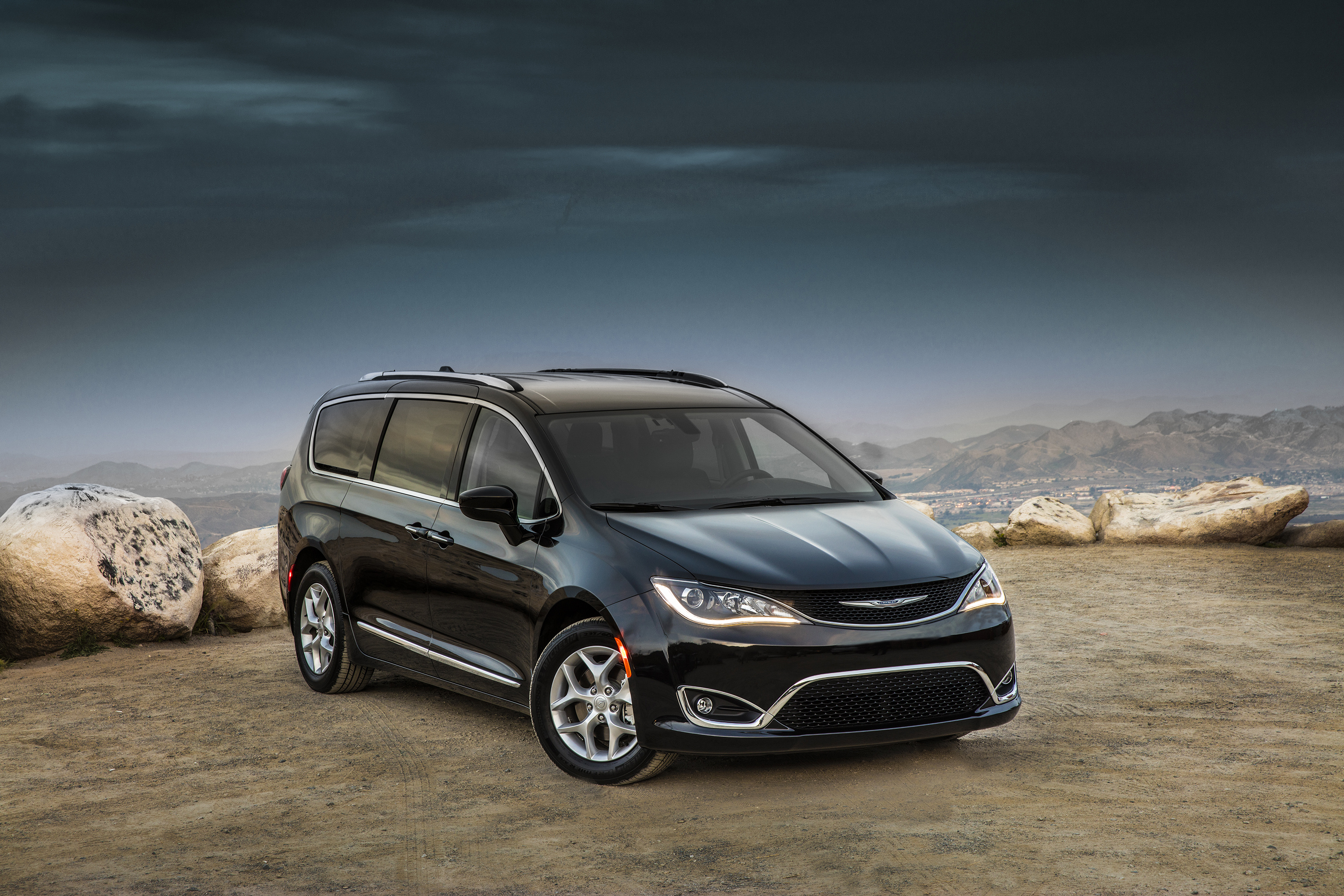 Chrysler Pacifica, ratings and review, chrysler pacifica, new standards, 3000x2000 HD Desktop