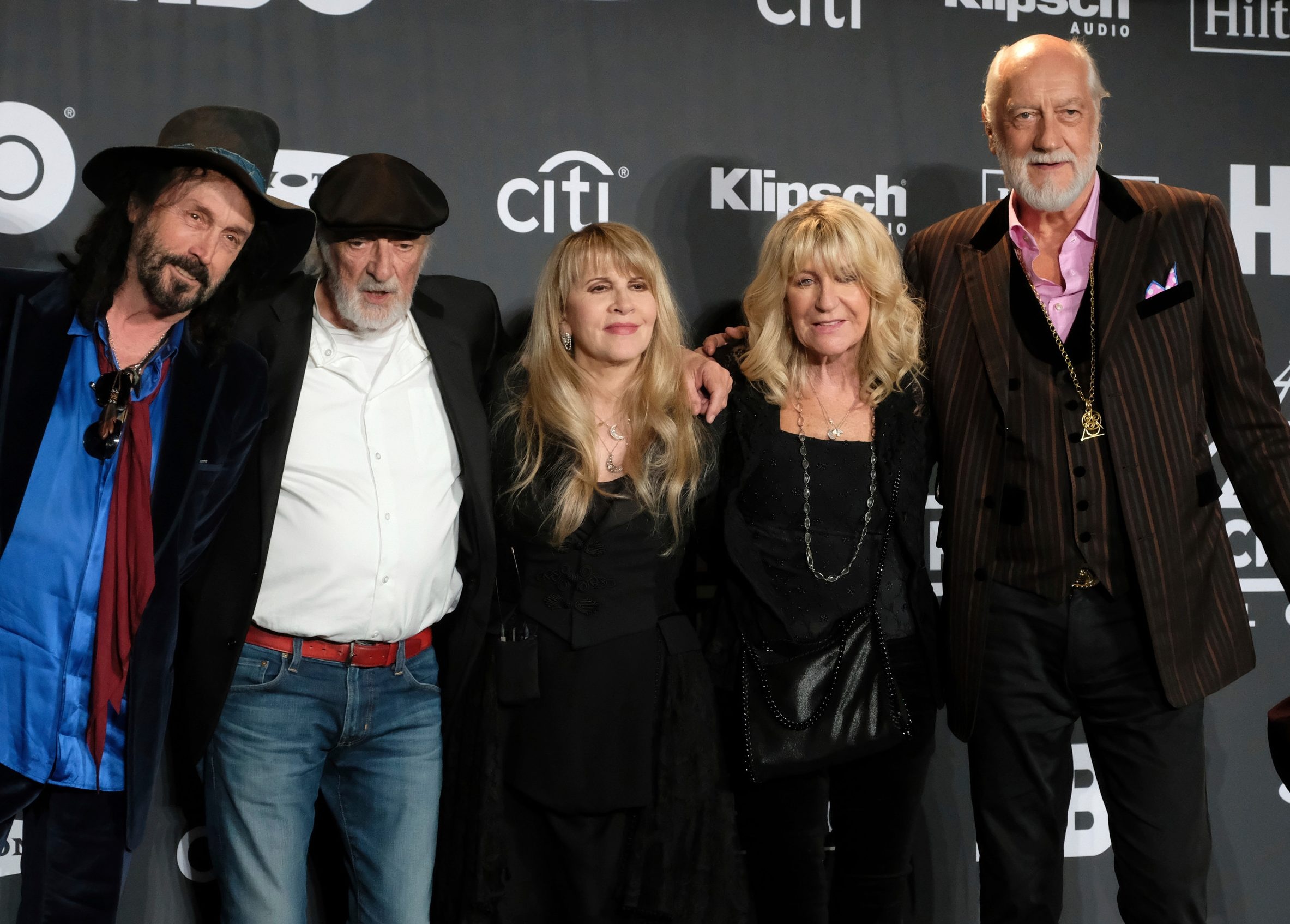Fleetwood Mac, Mick Fleetwood, Cocaine tale, Seven mile line, 2370x1700 HD Desktop