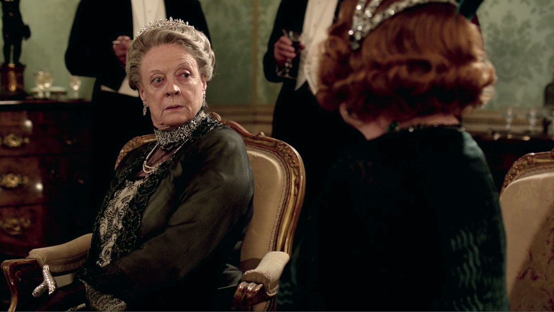 Maggie Smith, Downton Abbey movie, Dowager Countess's funeral, Memorable role, 1920x1080 Full HD Desktop