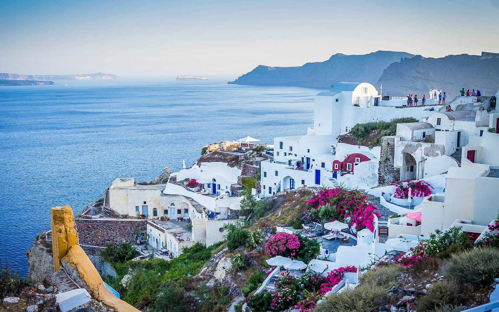 Awe-inspiring architecture, Iconic blue domes, White-washed buildings, Santorini charm, 1920x1200 HD Desktop