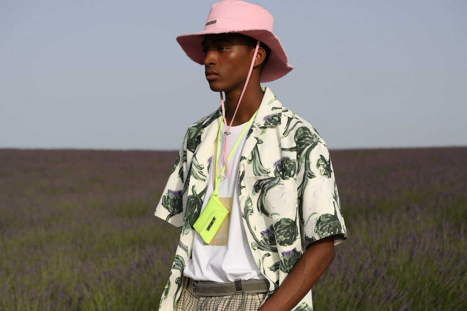 Jacquemus: SS19, Highly-anticipated menswear debut titled ‘Le Gadjo’. 1920x1280 HD Wallpaper.