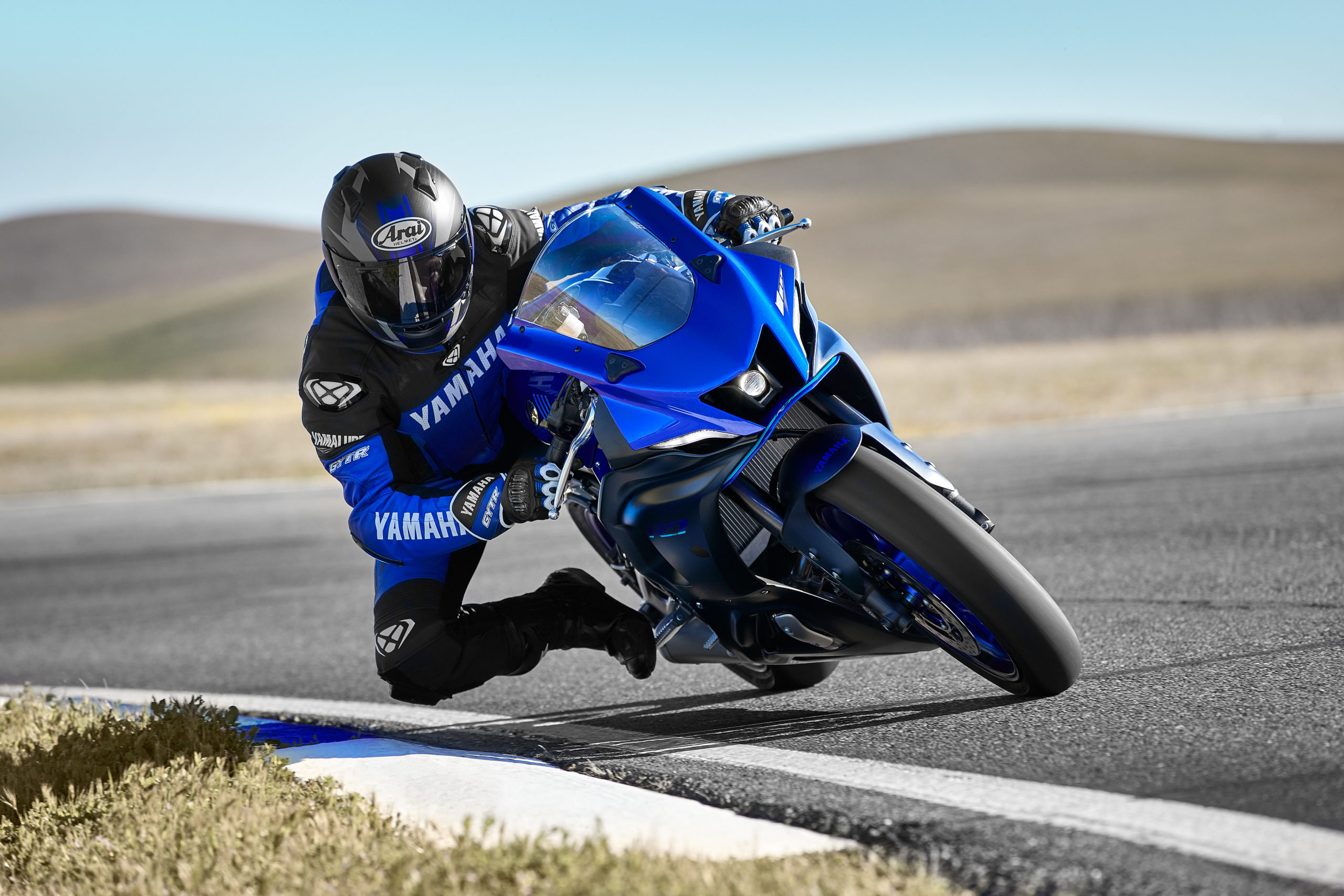 Yamaha YZF-R7 Wallpapers (29+ images inside)
